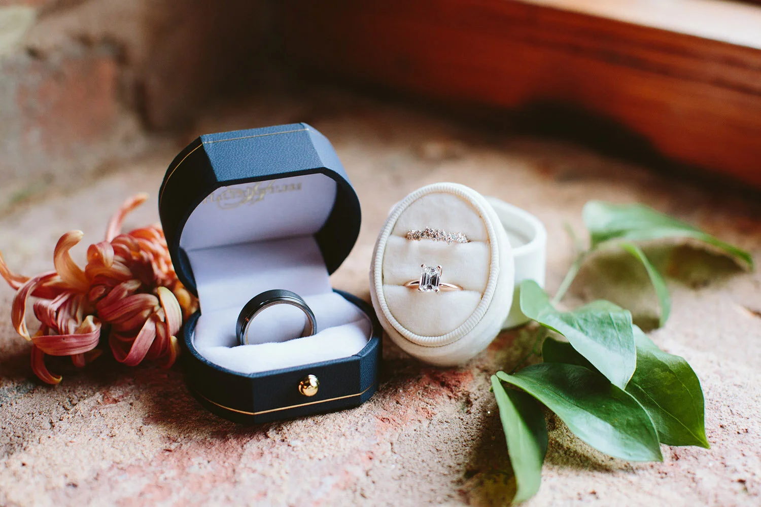 Penny_Bride_Groom_Rings.jpg