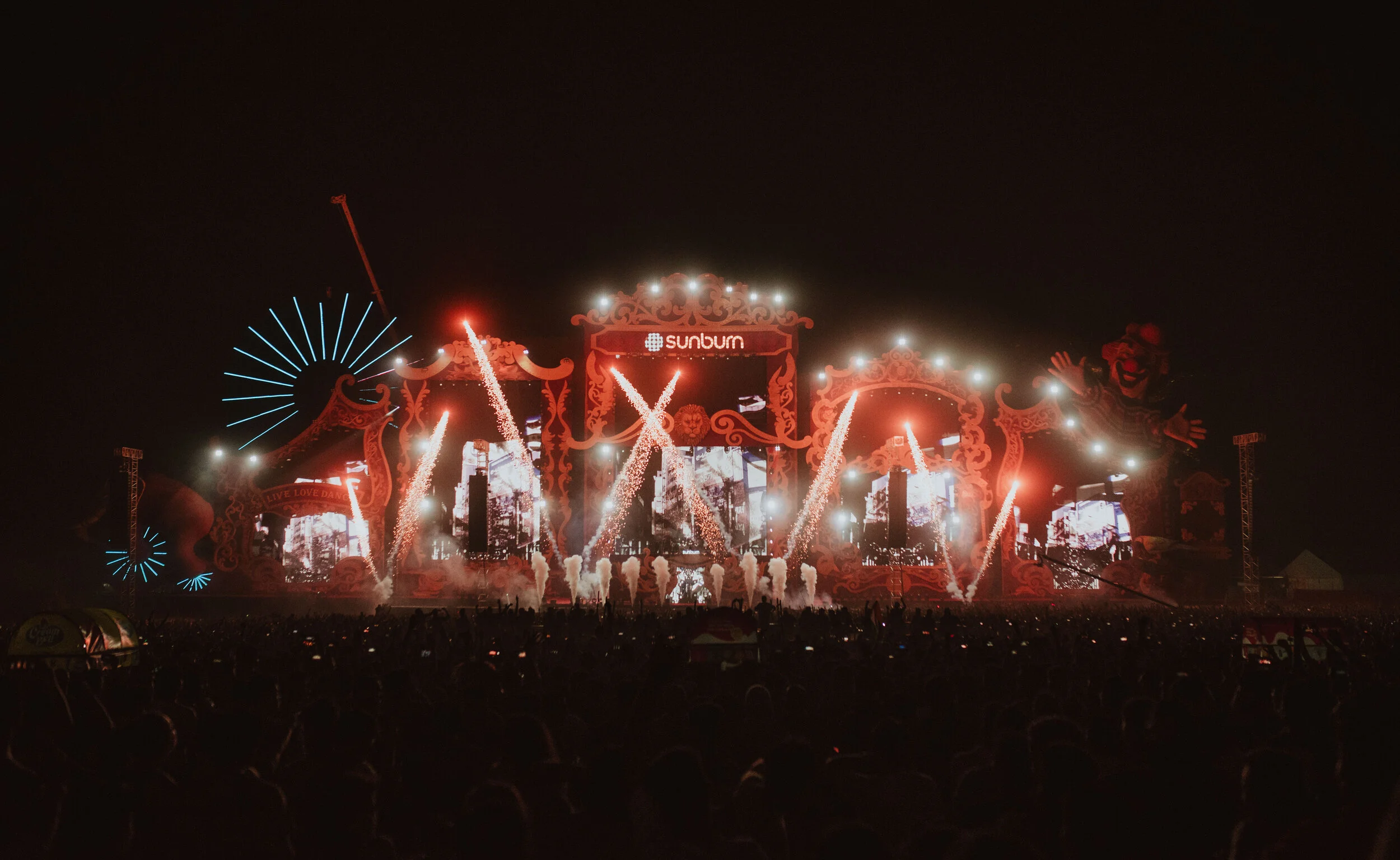 The Chainsmokers @ Sunburn, Goa (December 2019)