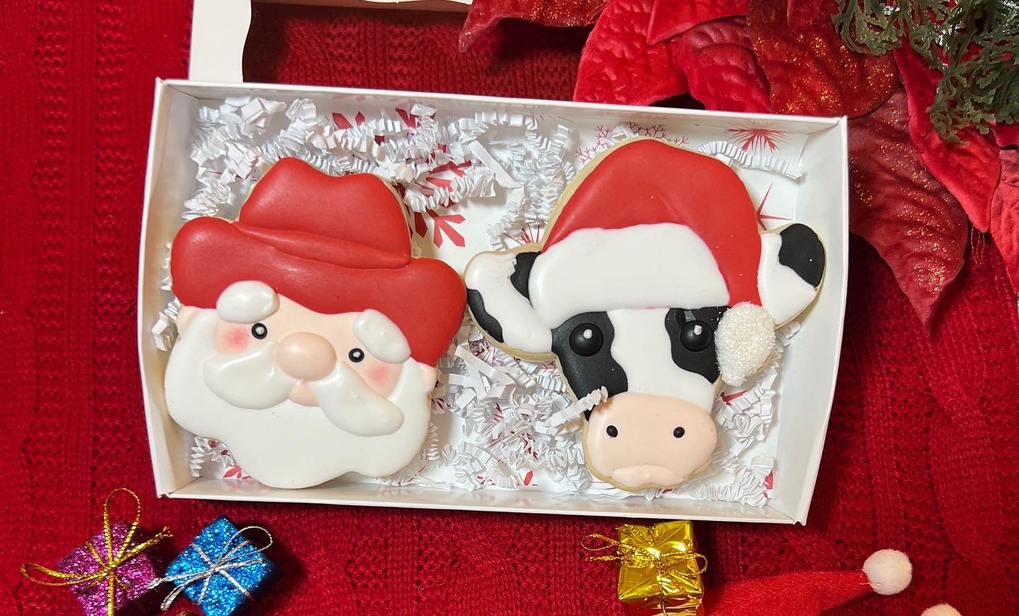 2023 Cowboy Santa and Cow.JPG