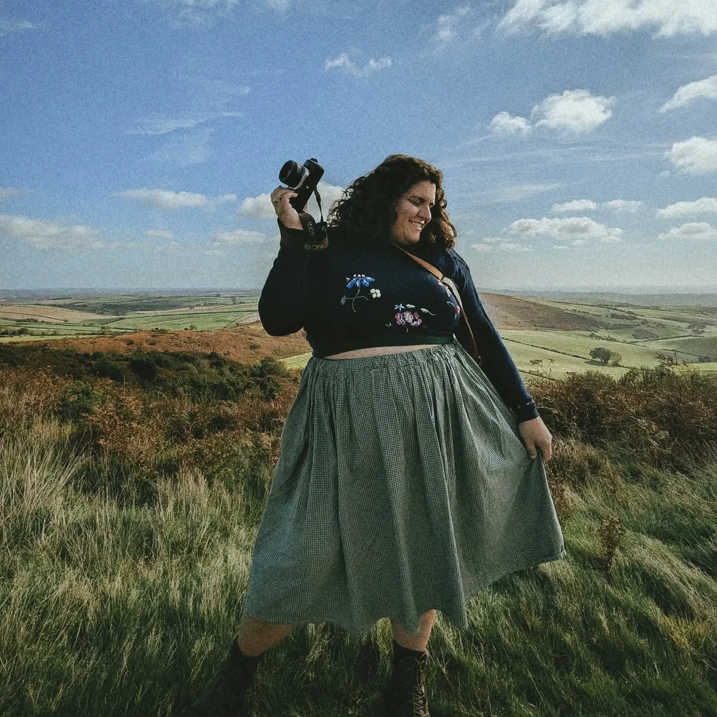 The English countryside looks good on me.