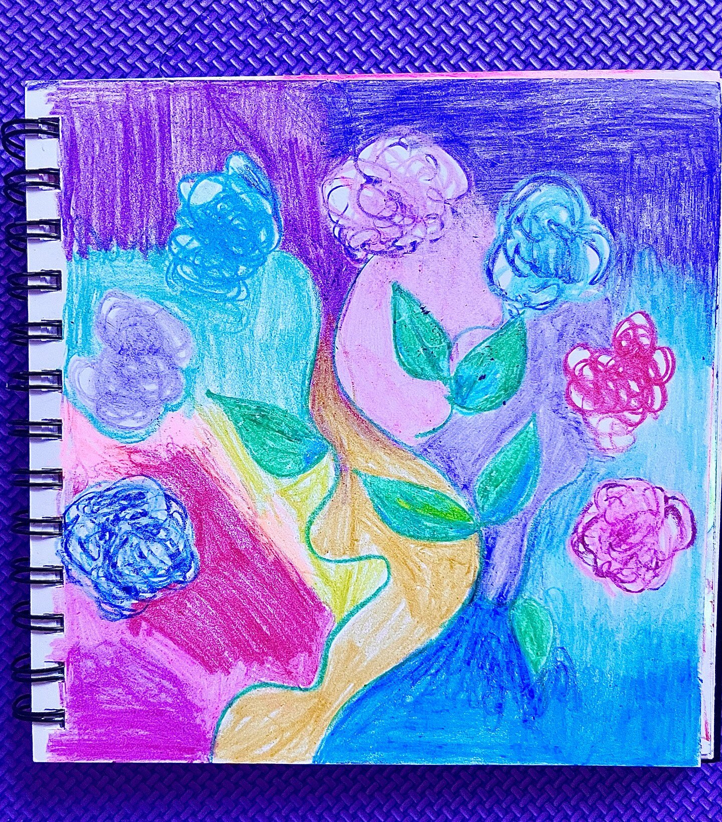 Doodles during collaborative art making sessions 

#colorfulartwork #colorfulartist #arttherapyworkshop #creativehealing #ifs #musictherapylife #creativeartstherapy #abstractart #abstractartgallery #abstractartforsale