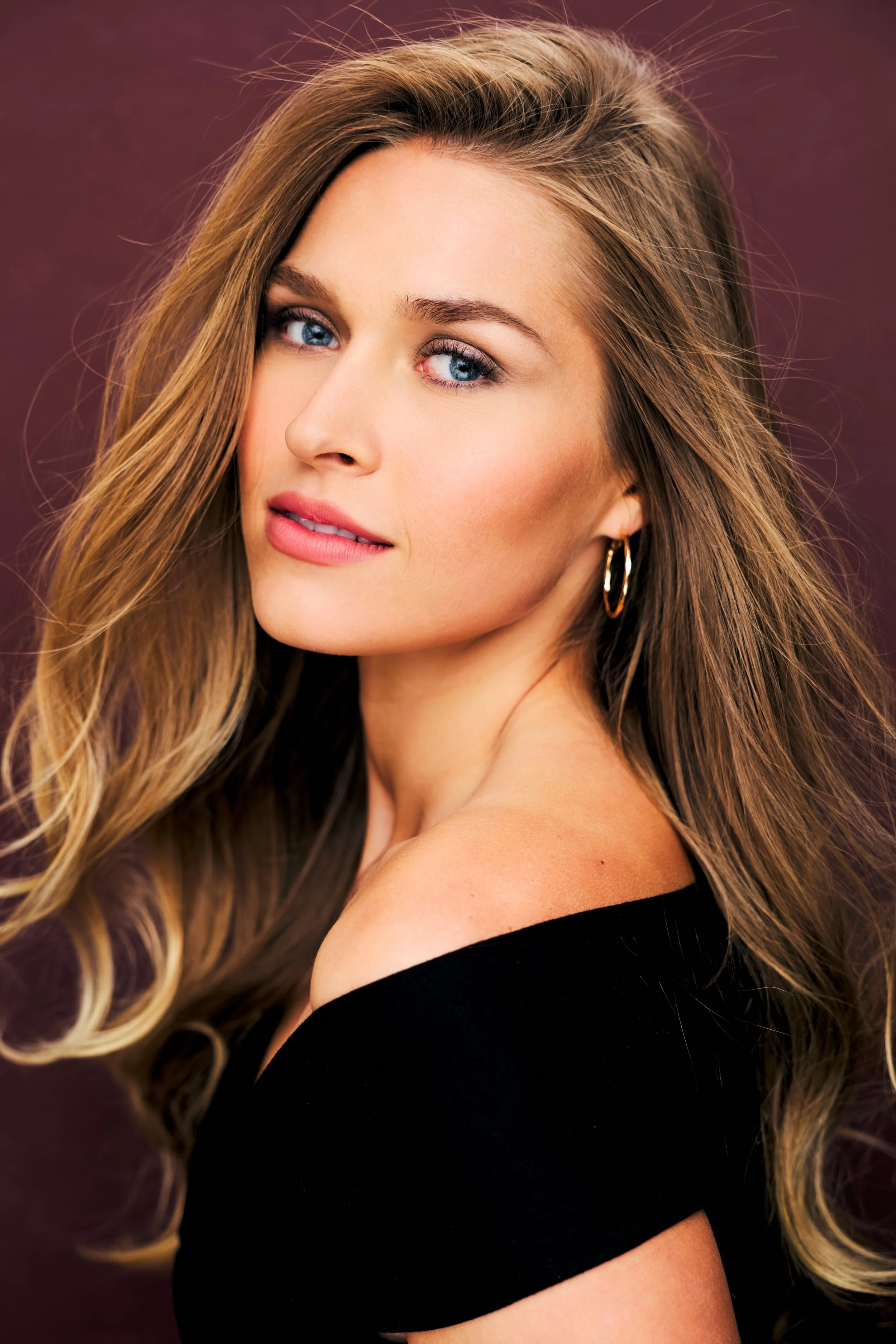 Addison Schuh Headshot 13.jpg