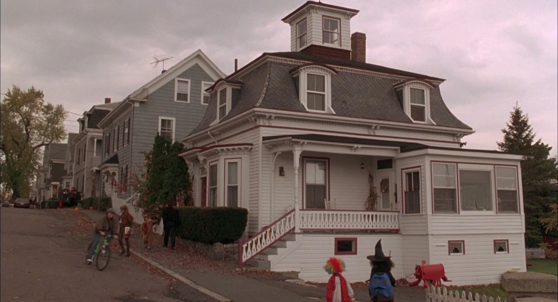 shot from hocus pocus movie by disney