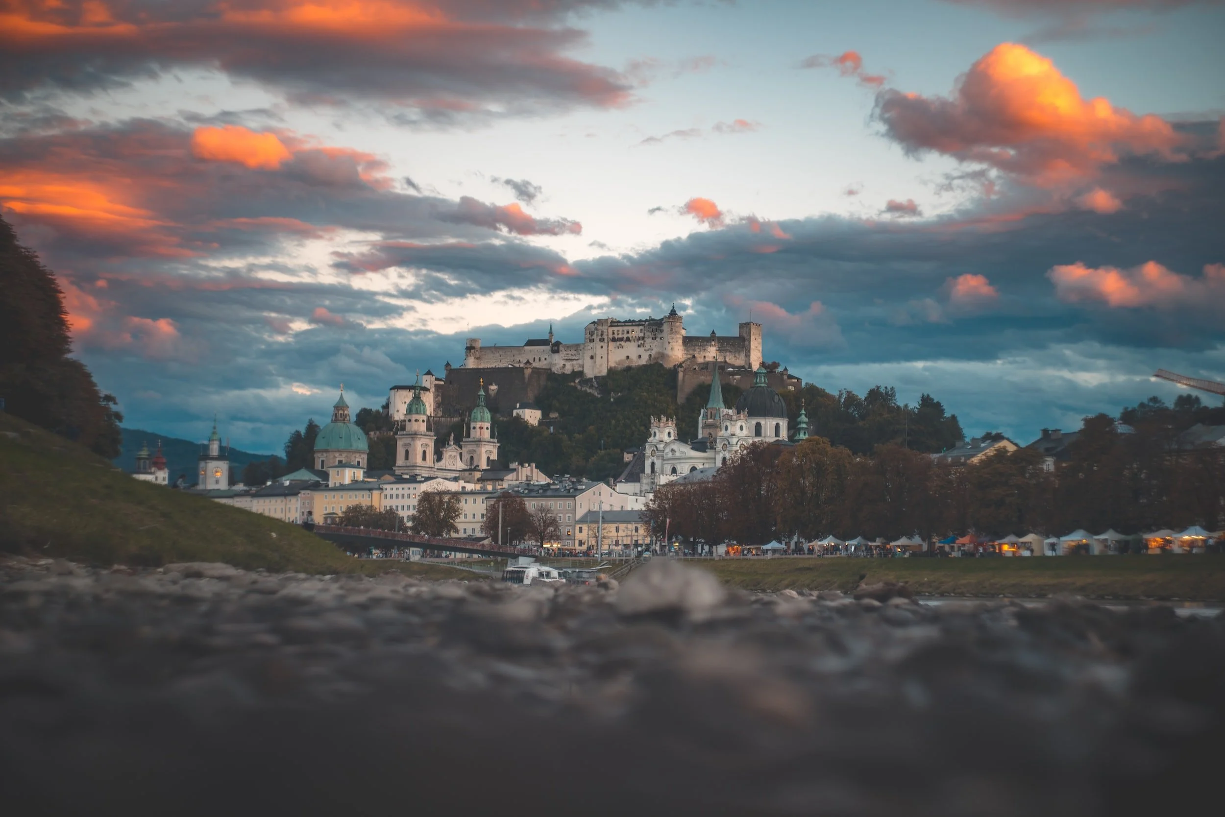 unsplash-image-30RKH7Cf2n8.jpg