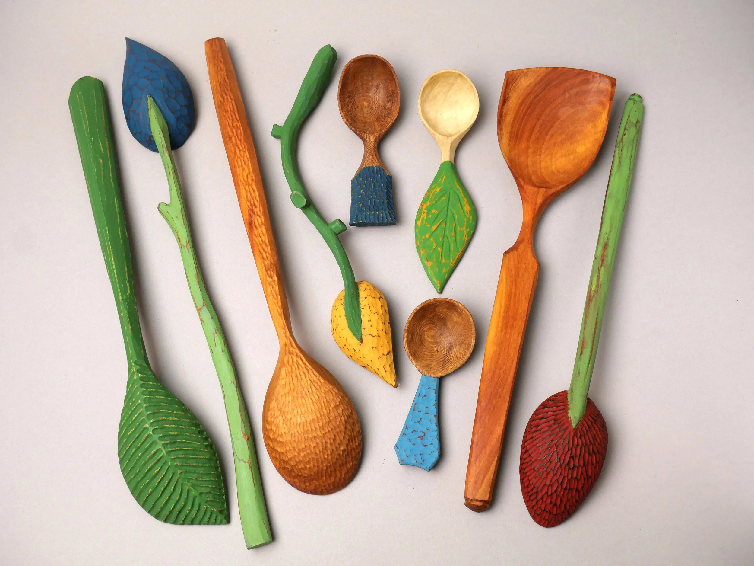 John C. Campbell: Exploring on Design, Texture, and Color in Spoon Carving