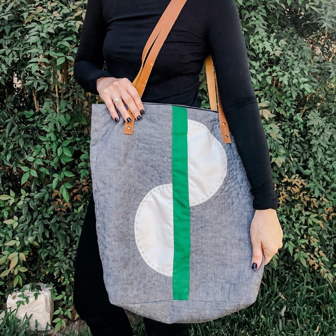 And they just keep coming!  Today I am introducing the Broken Vinyl Tote.  It is so soft and versatile!  It's the perfect addition for your outing or travels, or even day to day!⠀⠀⠀⠀⠀⠀⠀⠀⠀
⠀⠀⠀⠀⠀⠀⠀⠀⠀
This beauty uses some of the negative record scraps 