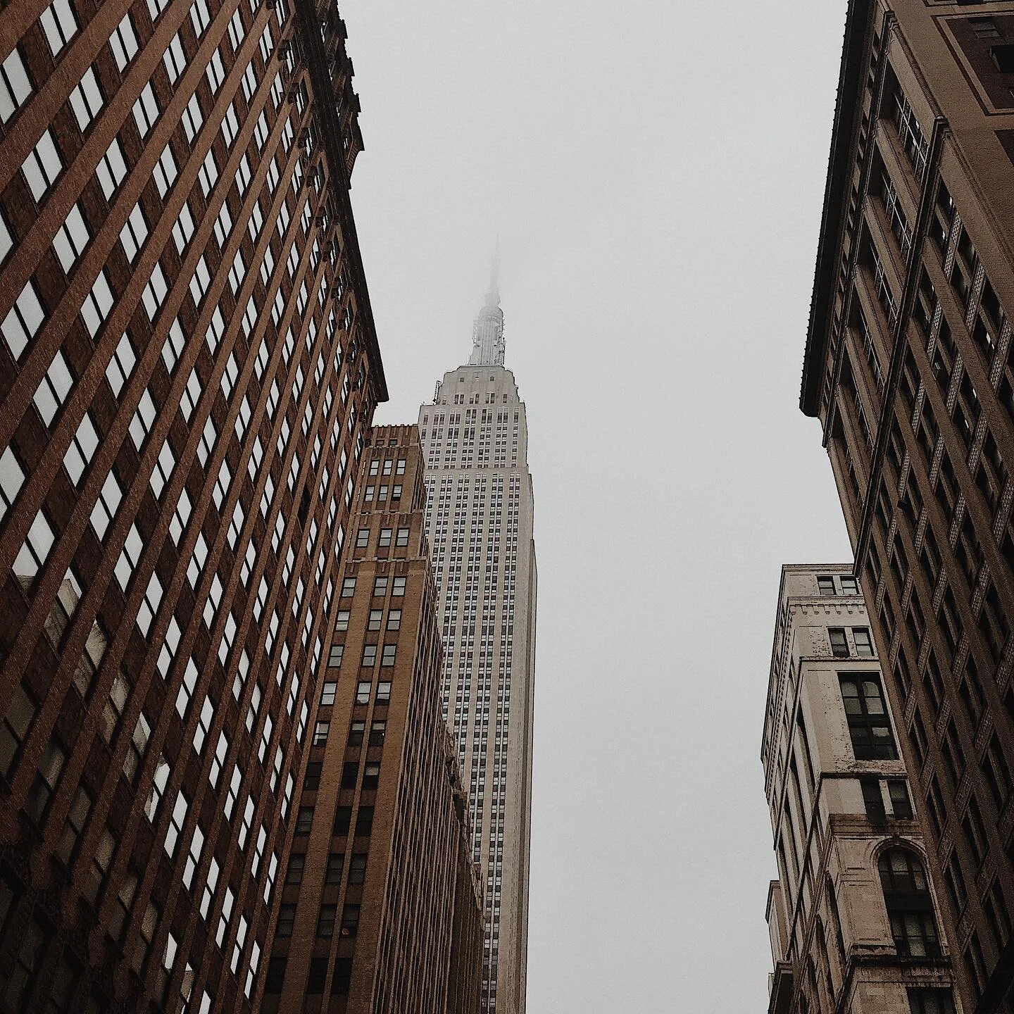 Missing New York City during this time of the year.
.
.
.
#NYC #NewYork #Photography #Photograph #Travel #Architecture #TravelPhotography #City #Citylife #Streets #NewYorkPhotography