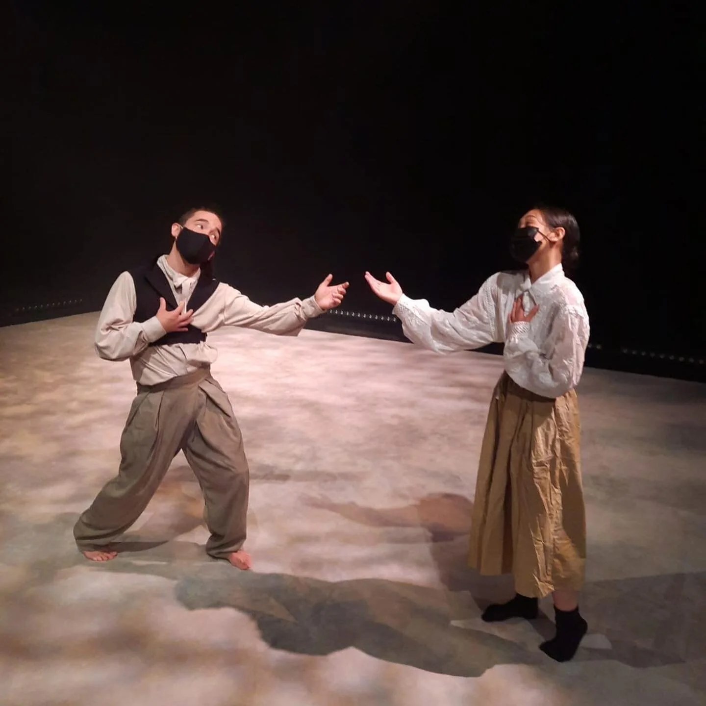 It&rsquo;s been a whole week since my last filming day with @cloudsway.ca 
.
.
.
.
What a pleasure it was getting to collaborate, create and spend time (online &amp; in-person) with everyone🤍I am beyond excited for the final film!

#KCdanceartist #d