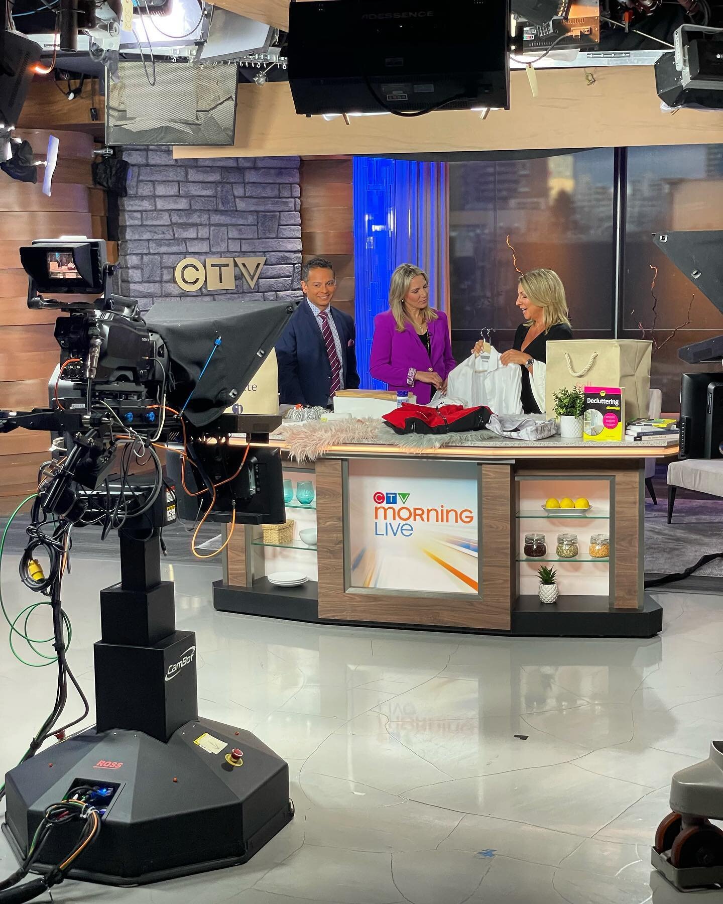 ICYMI @organizedjane appeared on @ctvmorninglive earlier this week to chat all things Spring Cleaning and Decluttering.⁣
⁣
We love seeing Jane back on our TVs 🥰⁣
⁣
⁣
DM us for a link to the full segment and keep an eye out for more upcoming TV appea