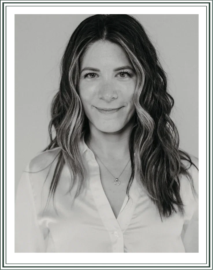 Sarah Borrell, licensed marriage and family therapist and certified couples therapist in Wayzata, Minnesota