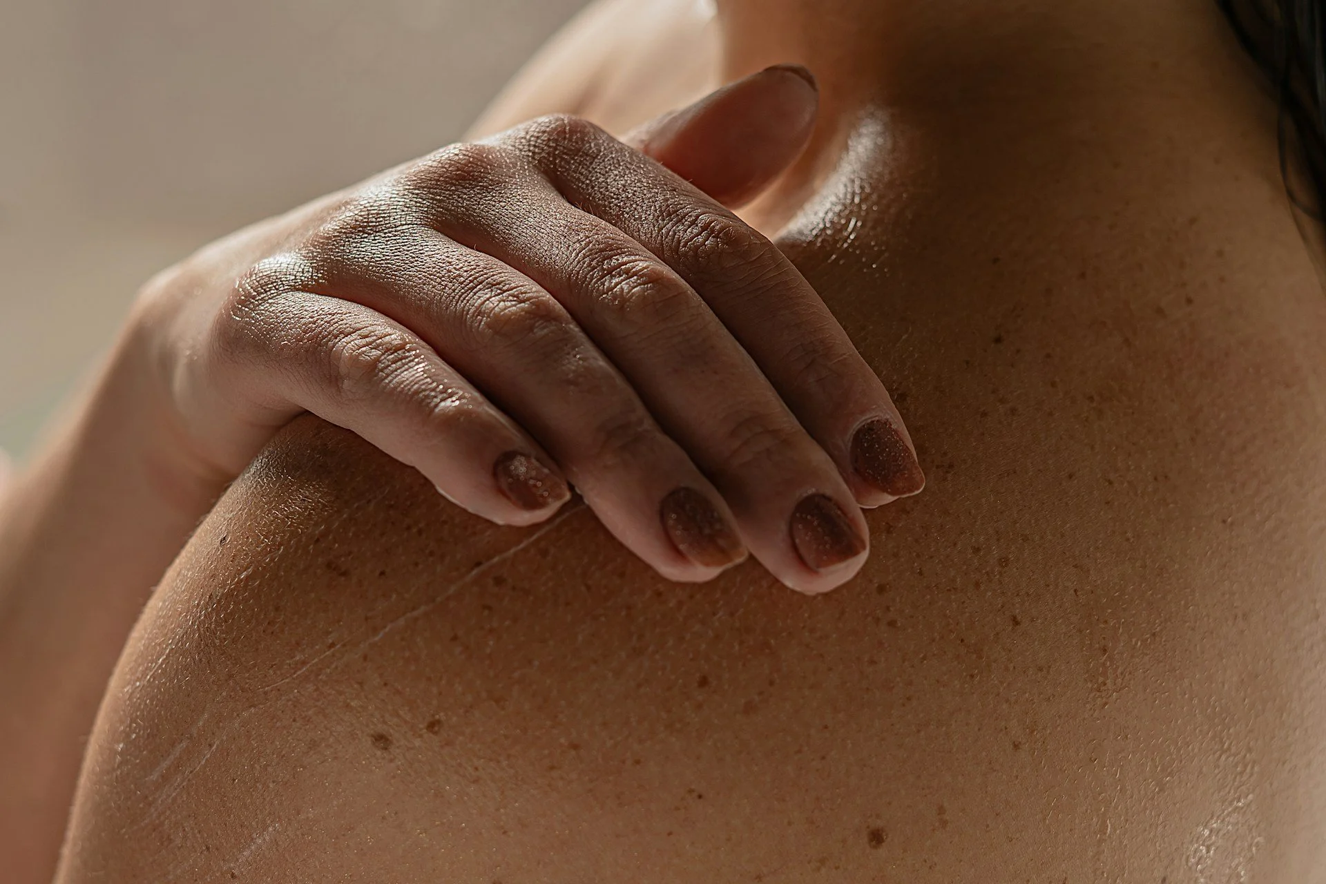 Abhyanga: a daily ritual for self care