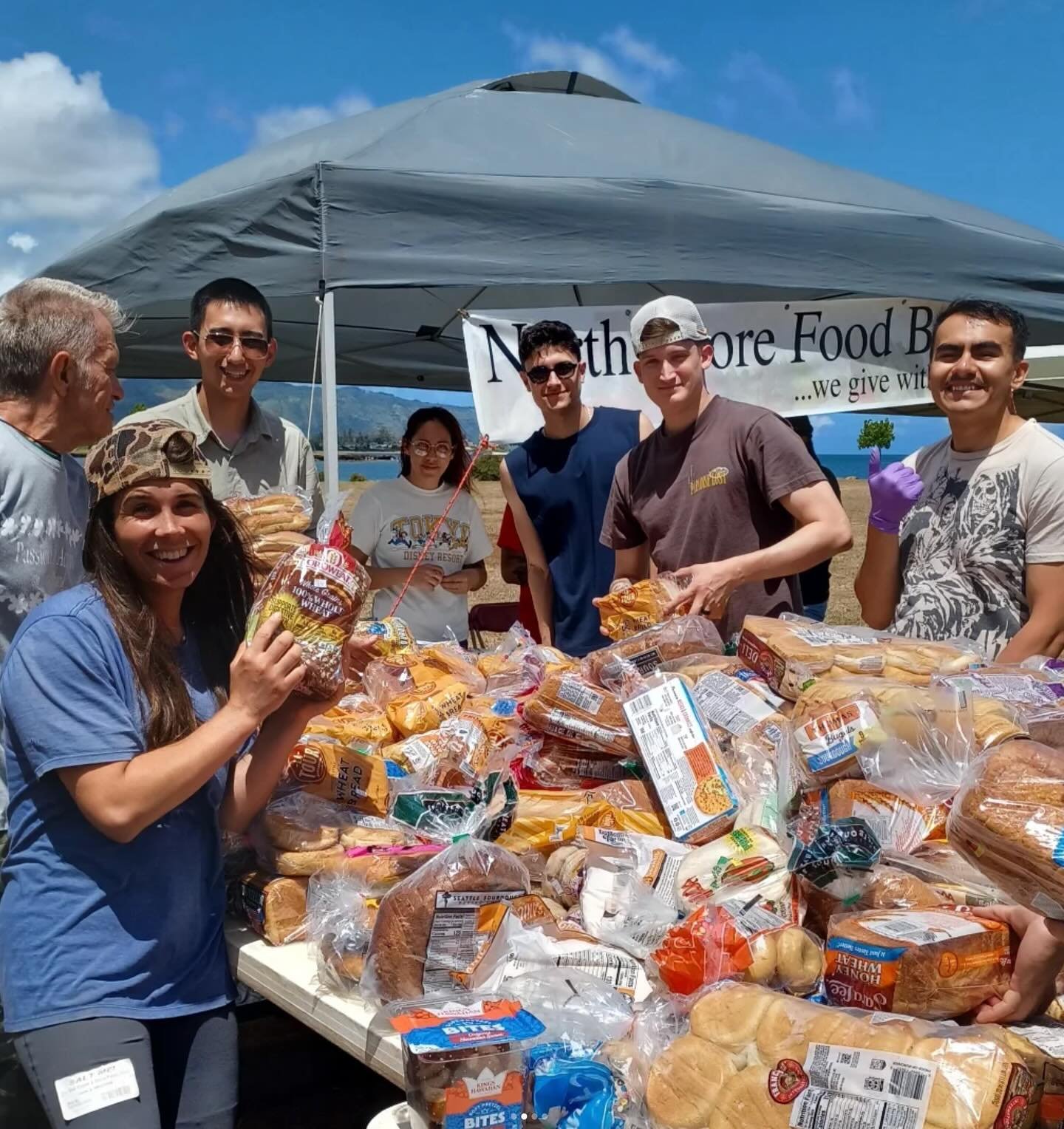 Aloha &lsquo;Ohana!

Important PSA: The next North Shore Food Bank distribution will be tomorrow, Wednesday, June 18th at Kaiaka Bay Beach Park. The distrubution will start at noon.

Come early 10am-1230p and visit the community outreach providers: @