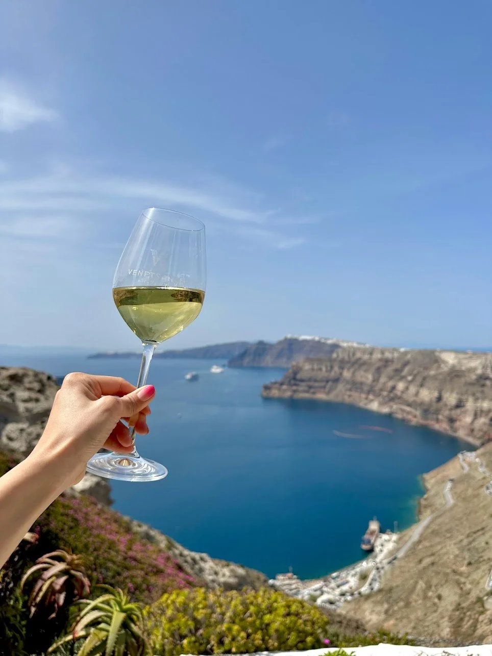 Best wine tastings in Santorini