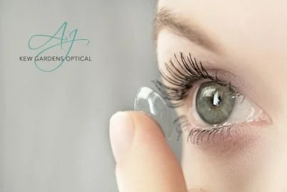 Contact Lenses: A Convenient Alternative to Glasses