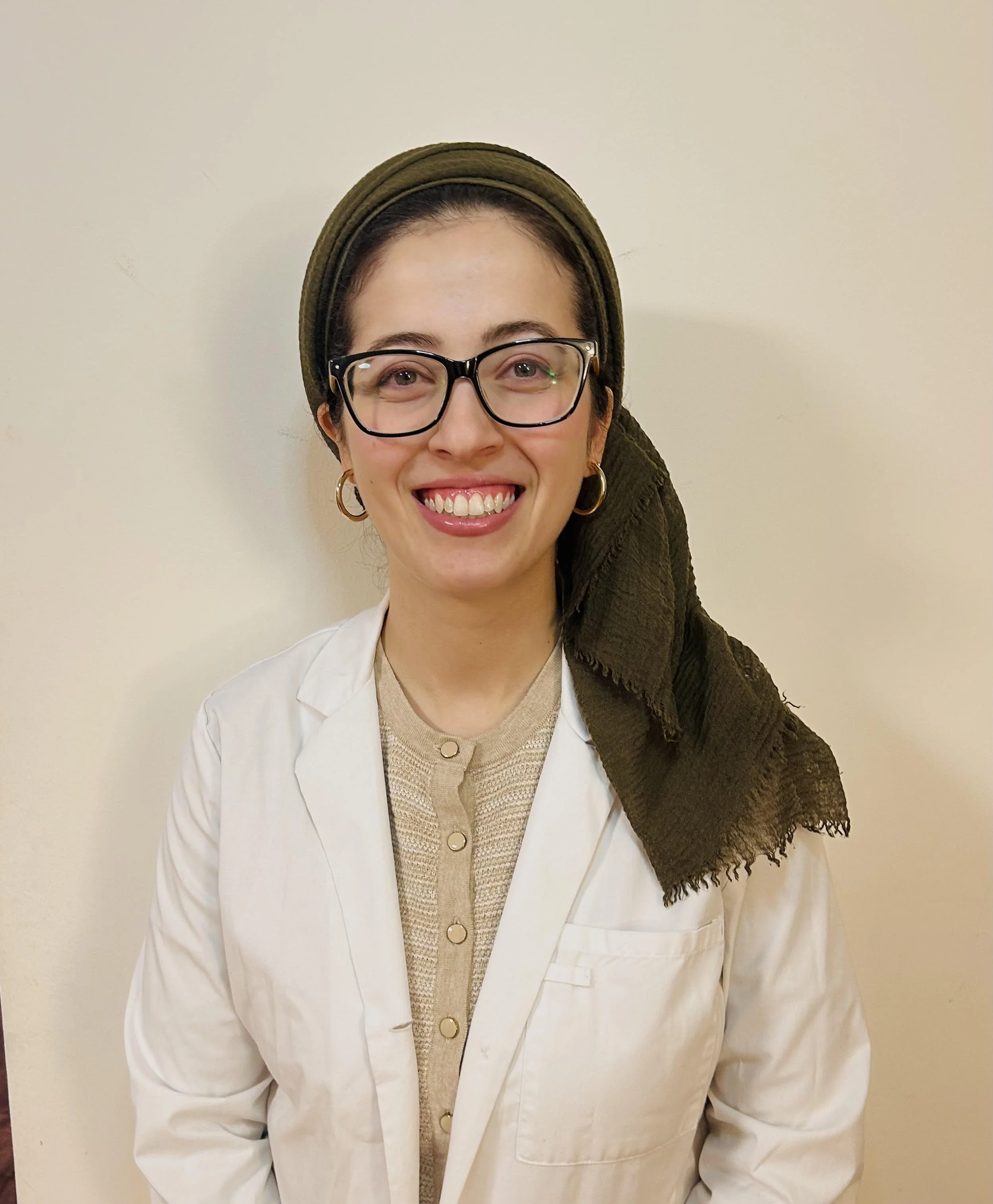 Dr. Sharon Itzhakov Optometrist