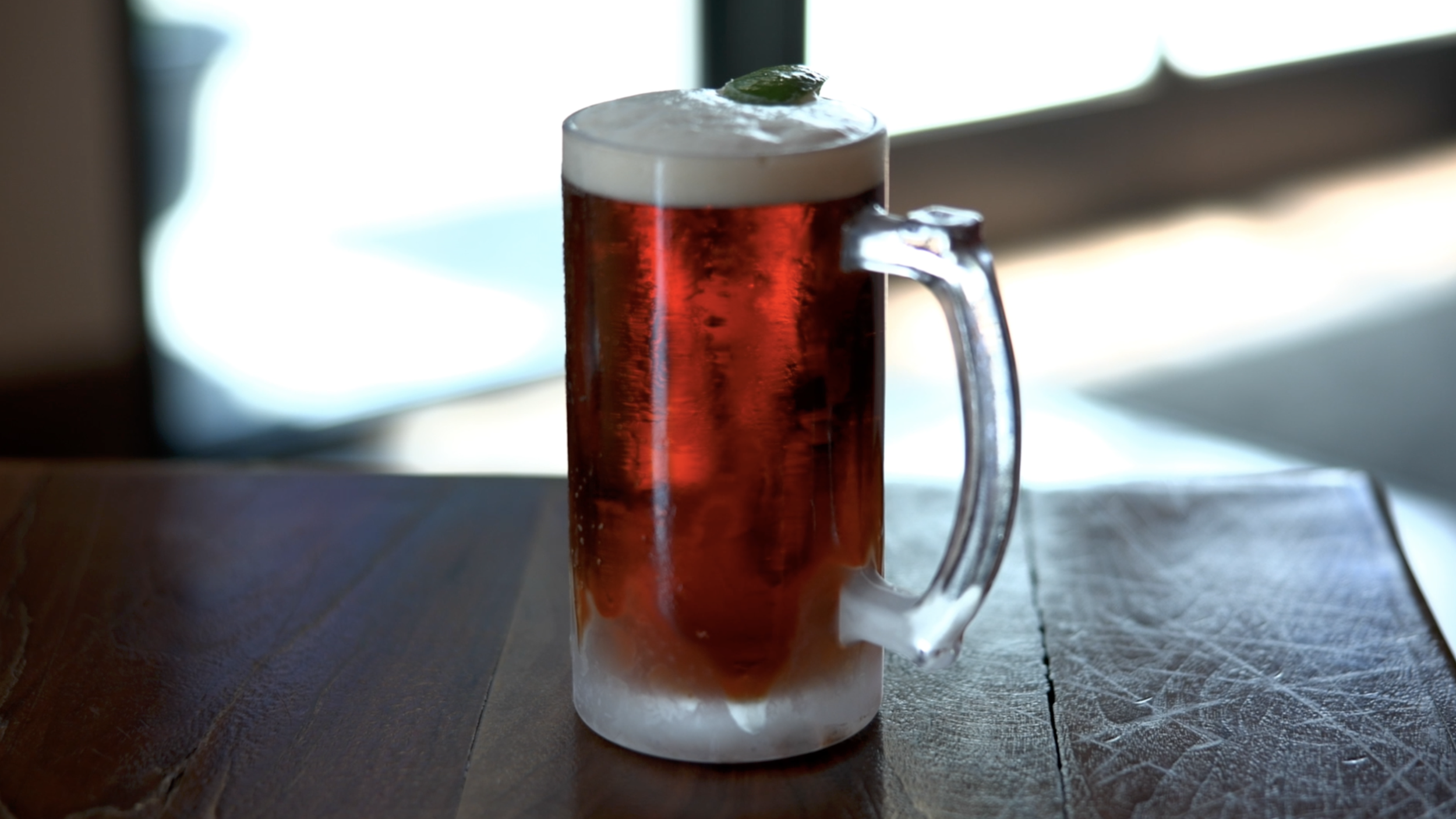 Video Clip - Dark Beer with Lime