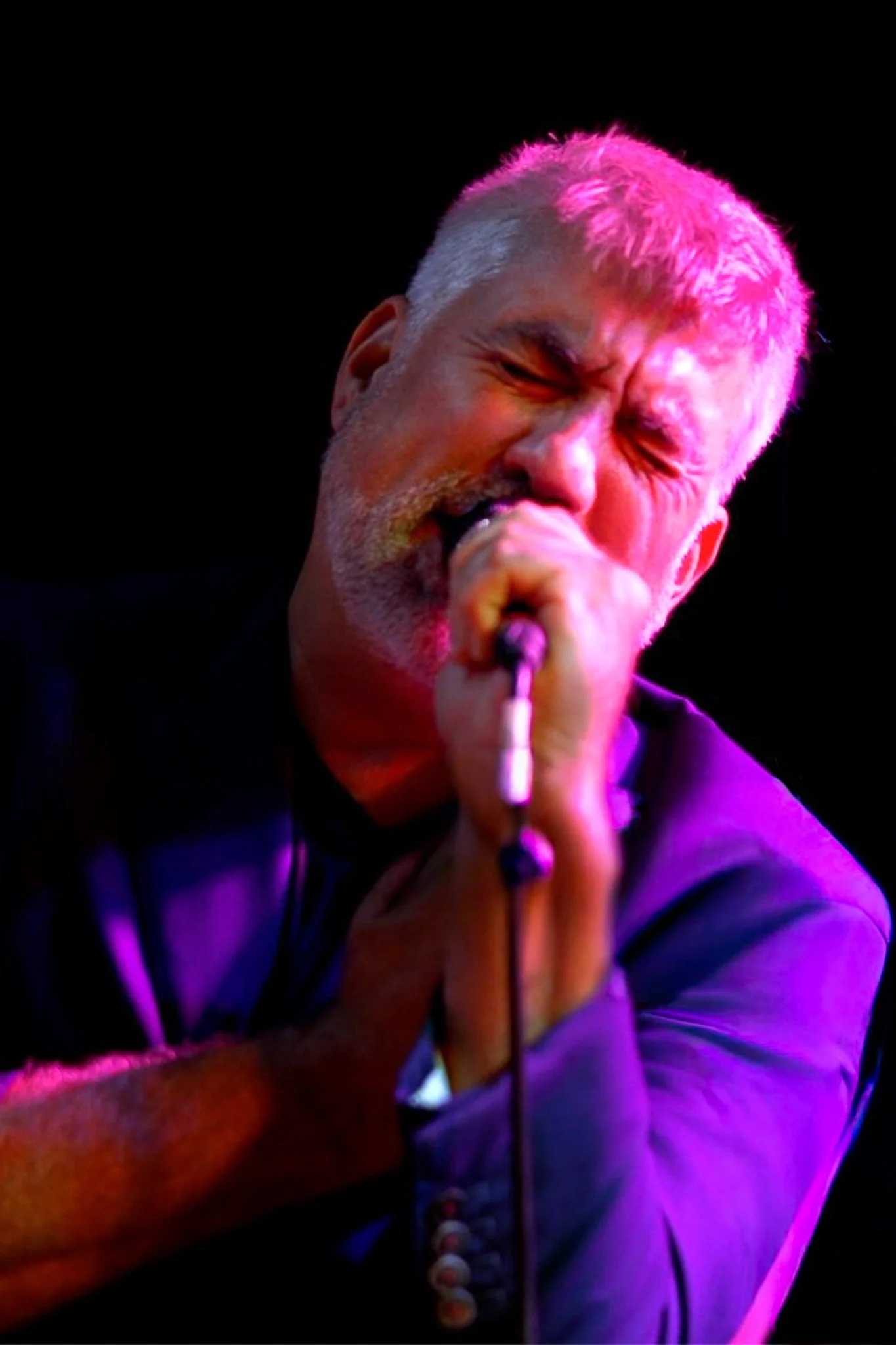 John Daly's singer 1-lowres.jpg