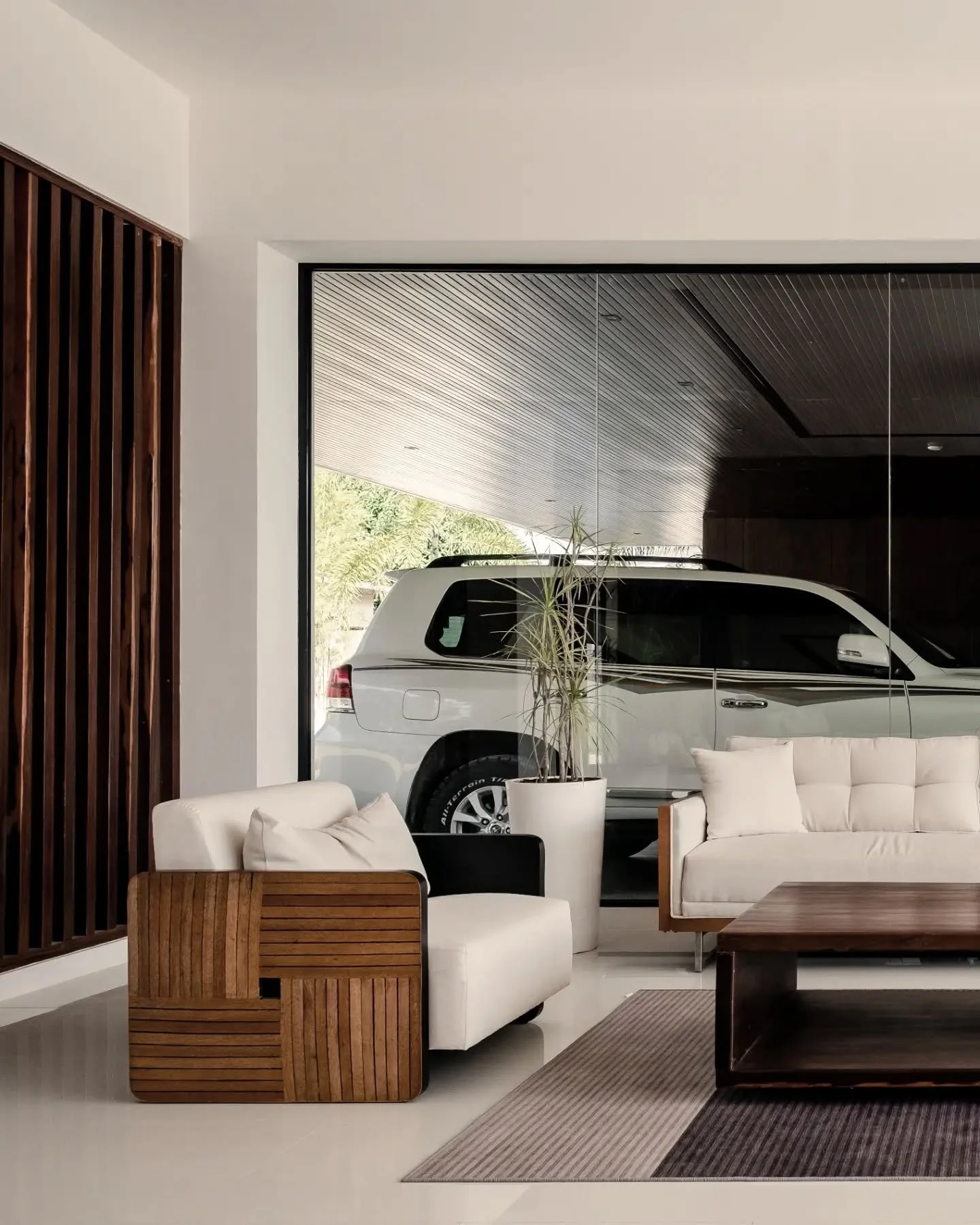 What makes a home?

Is it the warmth of wood beneath your feet, the way morning light enters a room, the familiar objects that gather over time, or the memories that become attached to a place?

For an architect, this question is difficult because we