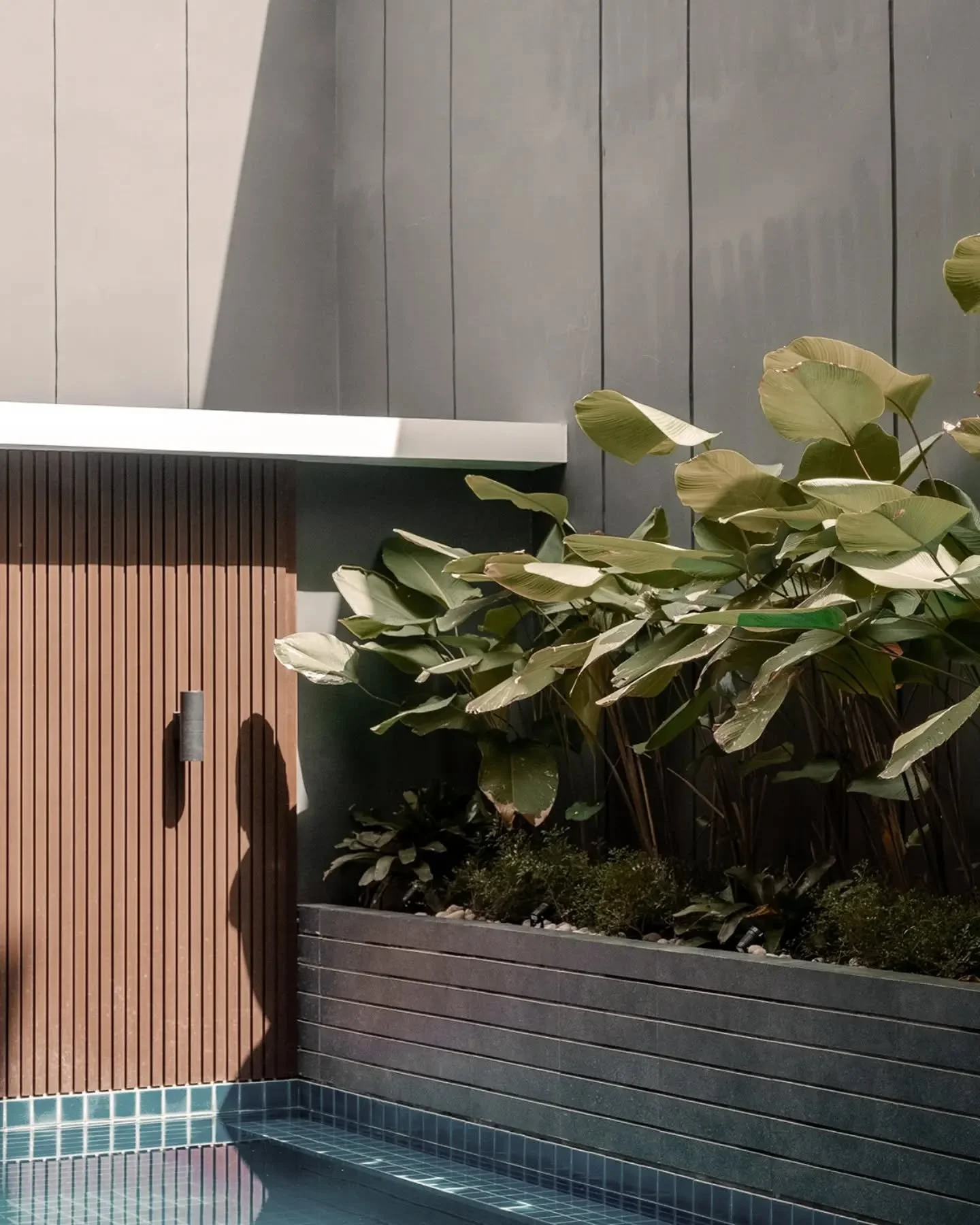 Architecture provides structure. Nature provides life.

www.blascoarchitects.com