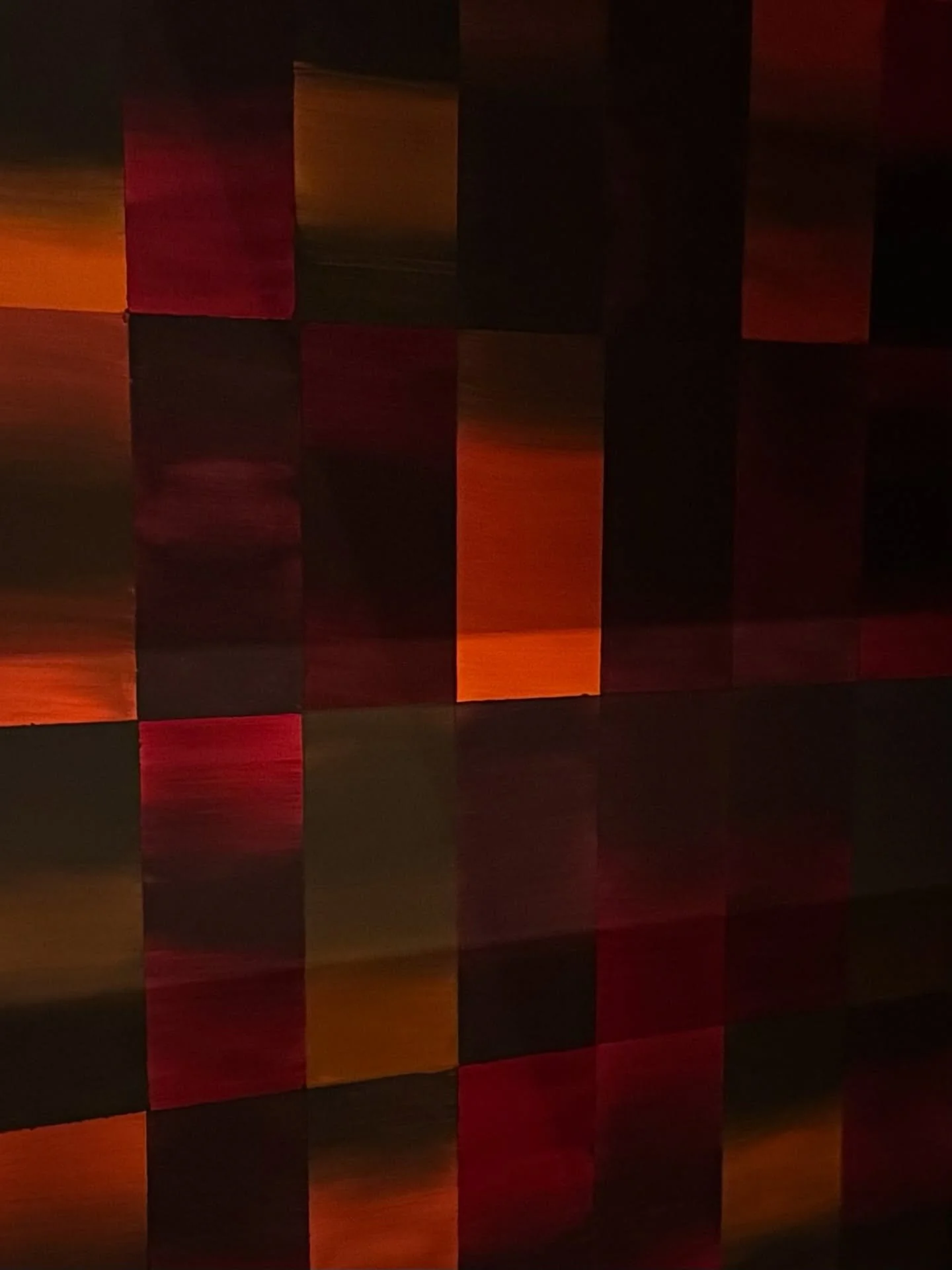 Warm tones meeting soft geometry.
A piece that lives with the light. 🤎❤️

&mdash;
#art #canvas #painting #abstractart