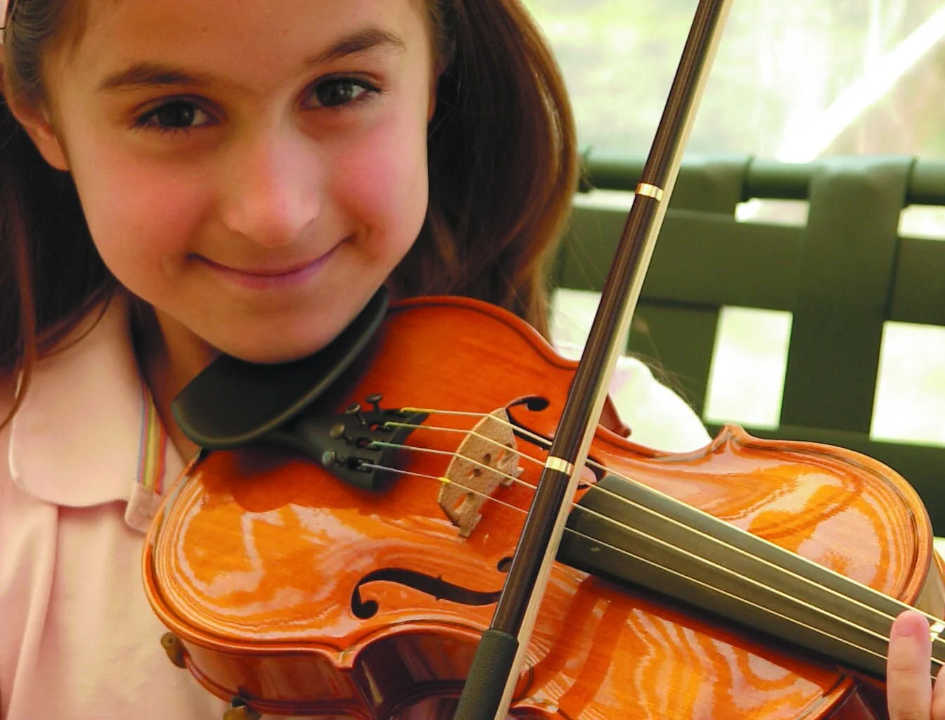 000_Claudia_violon_2004.jpg (Copy)