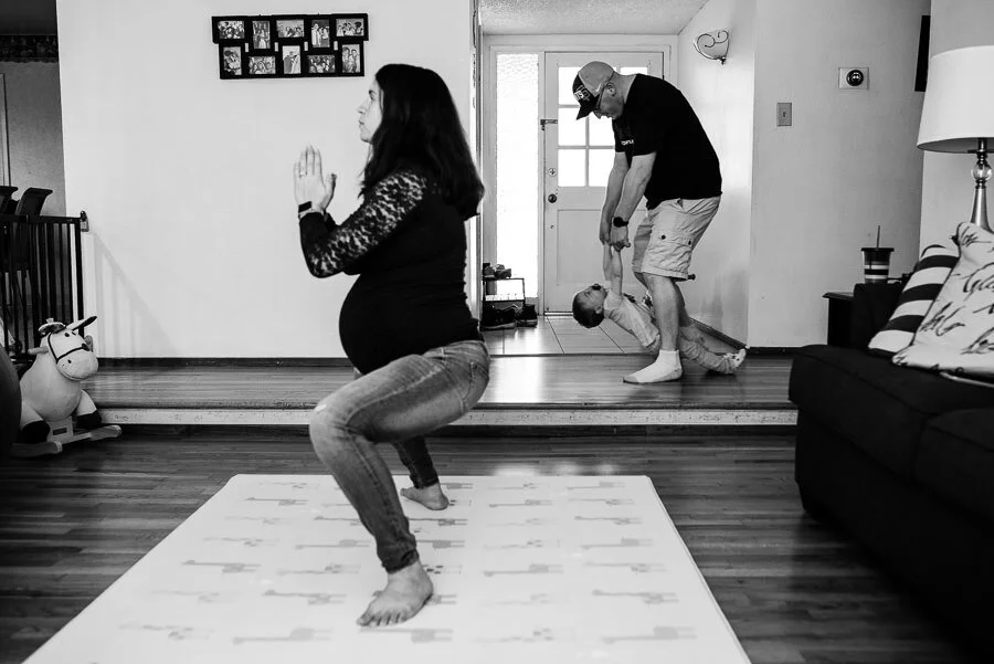 The Goldstein family's documentary "morning in the life" maternity session