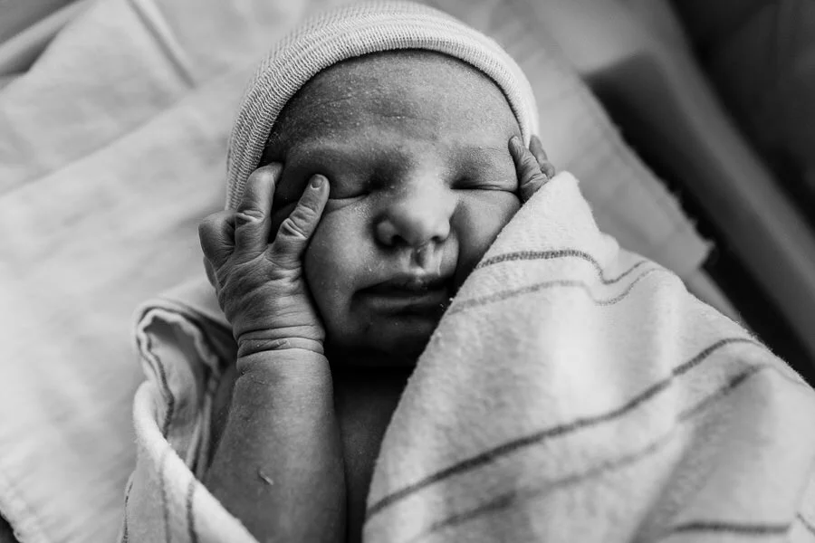 How to pick the right newborn photographer part 1 | Style