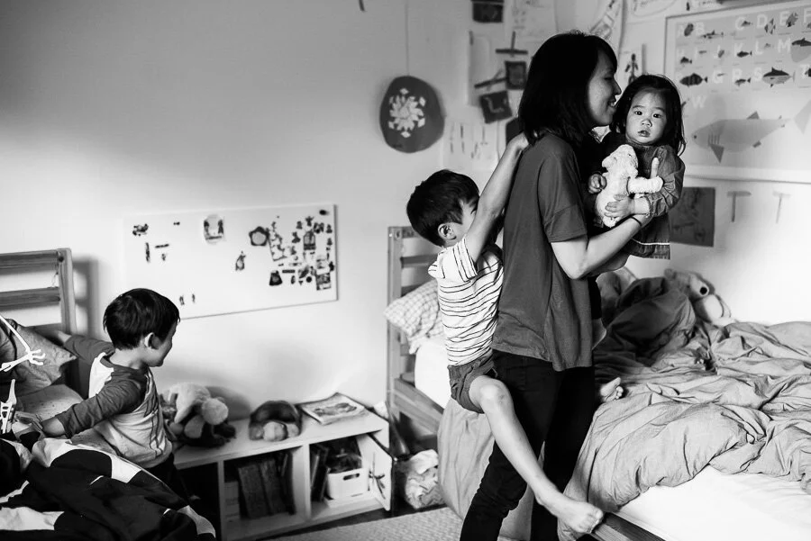 A list of documentary family photography business owner tasks