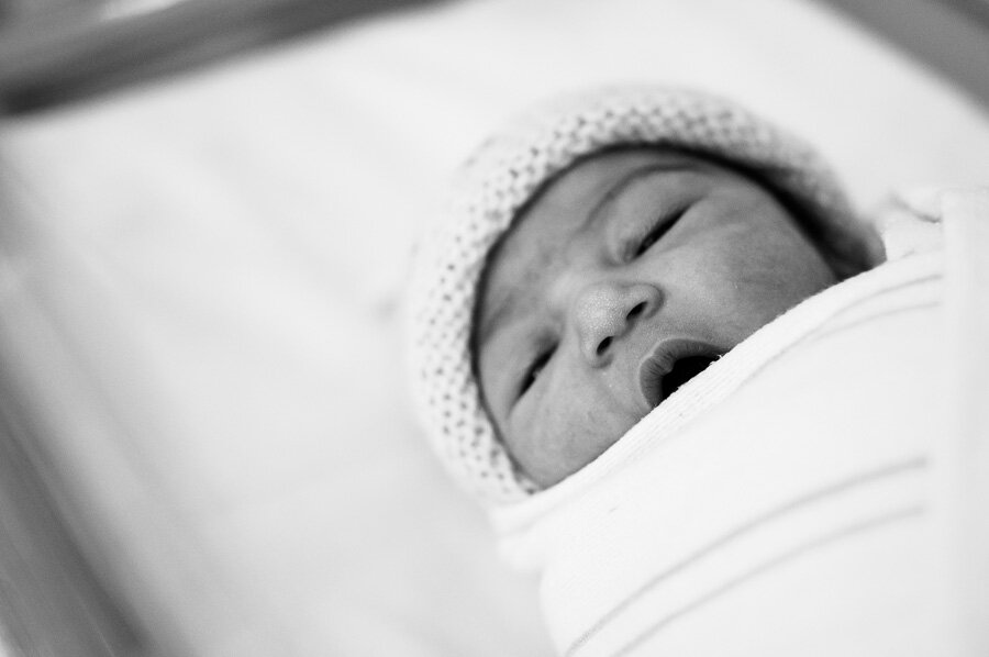Myra-Fresh-48-newborn-pictures-11.jpg