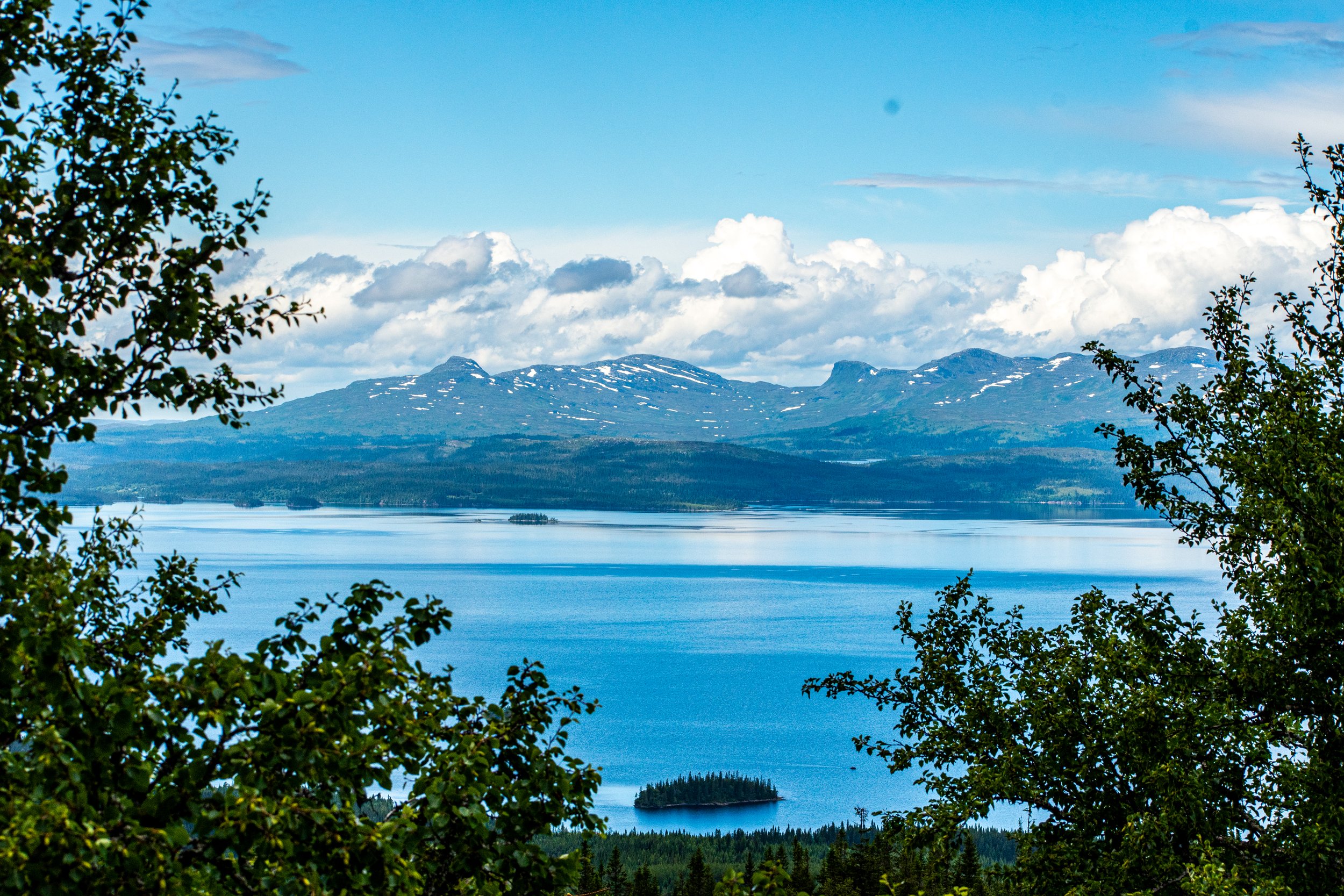 Sulejätten fikautsikten Skäckerfjällen.jpg