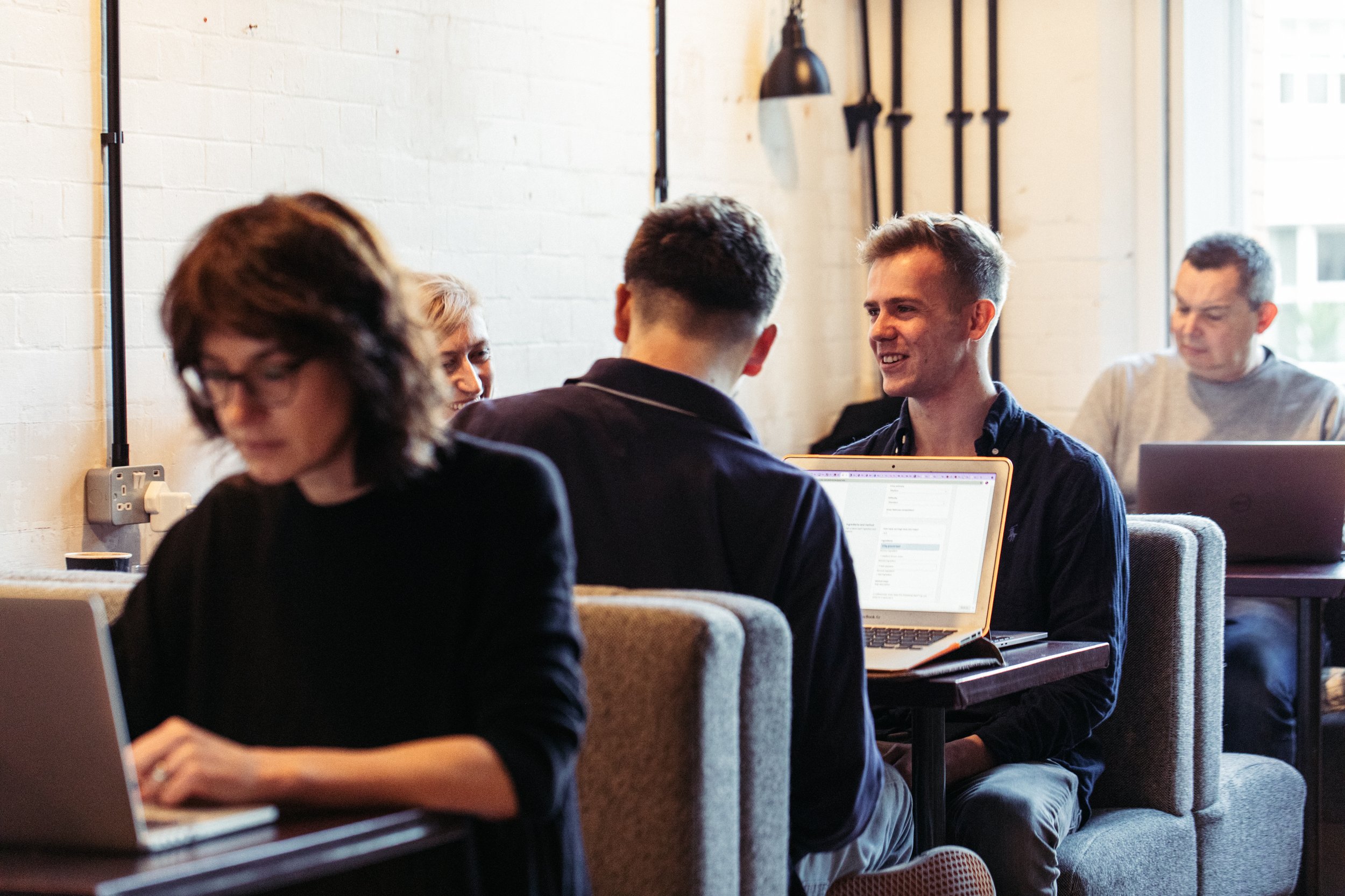 HOTDESKING_492A8792.jpg