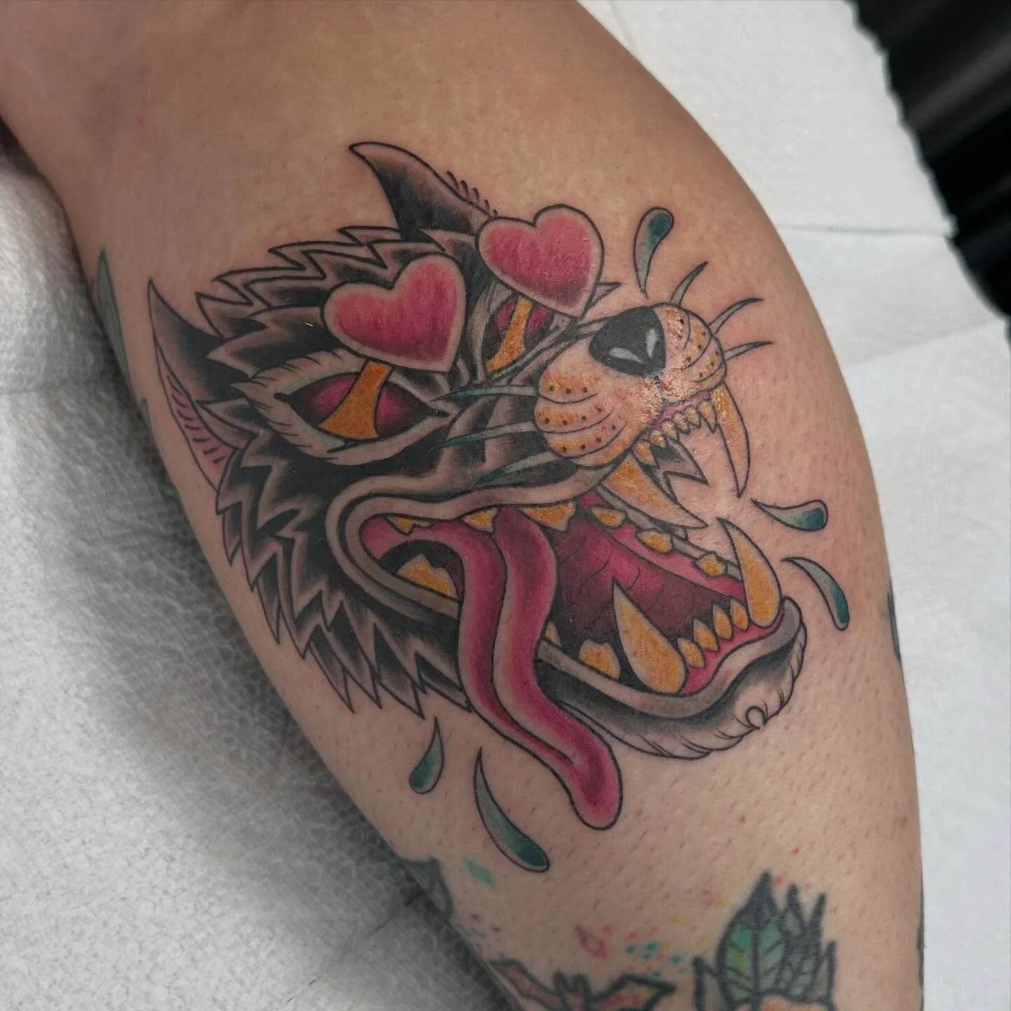 A classic. One of my pre-drawns π€ I’ll be posting more designs and Halloween flash soon. π»