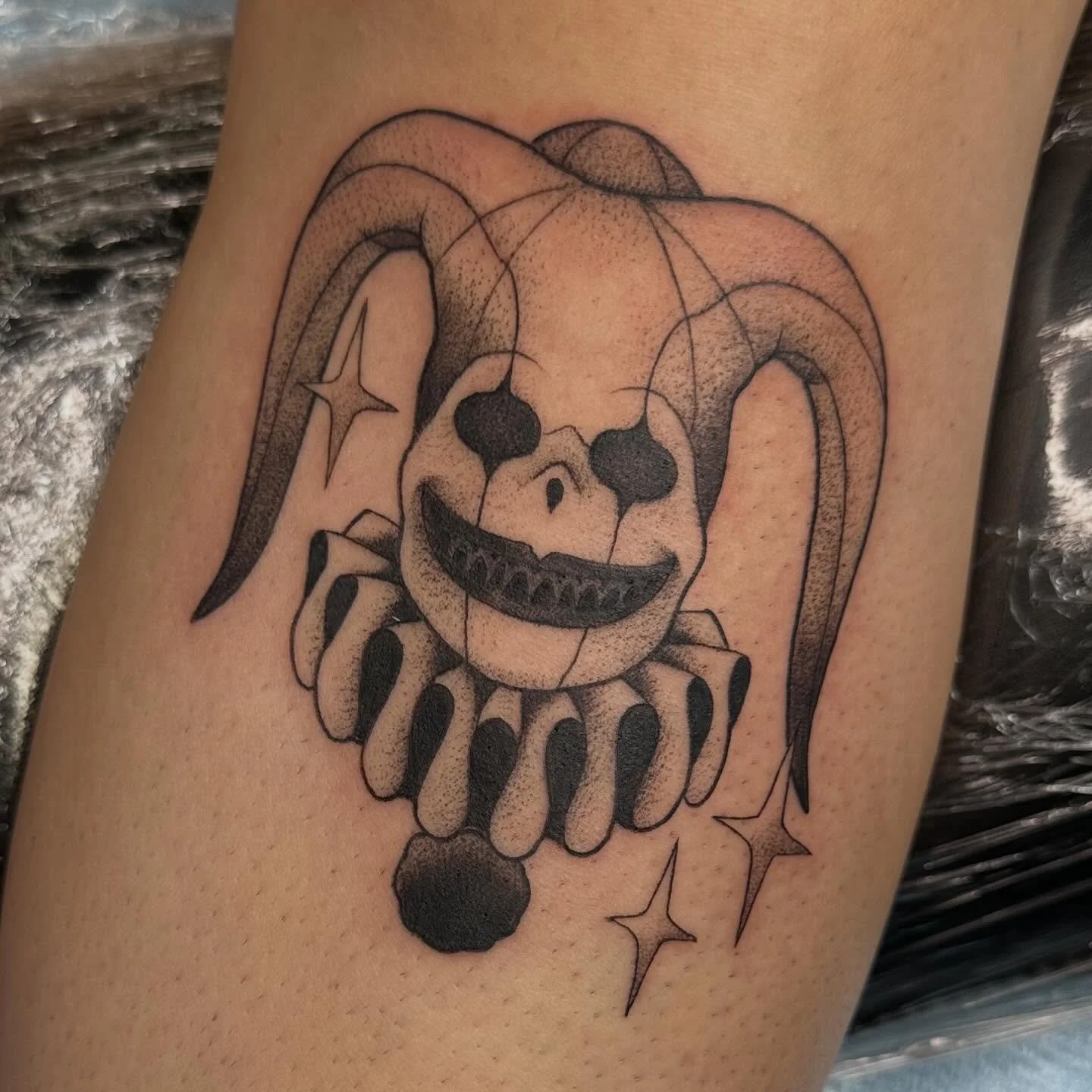 Luna Ghost from Scooby-Doo. I have distinct memories of watching a bootleg copy of this vhs as a kid. It had Japanese subtitles. π€