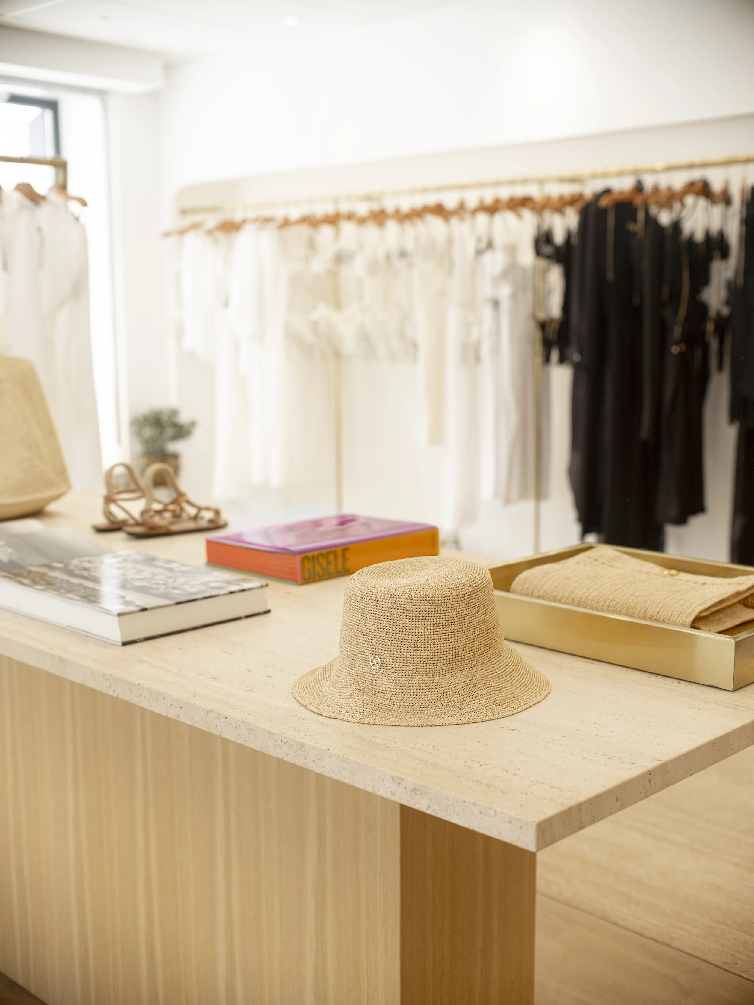ViX_Saint Tropez__dsf8375photo Joana Luz_high res.jpg
