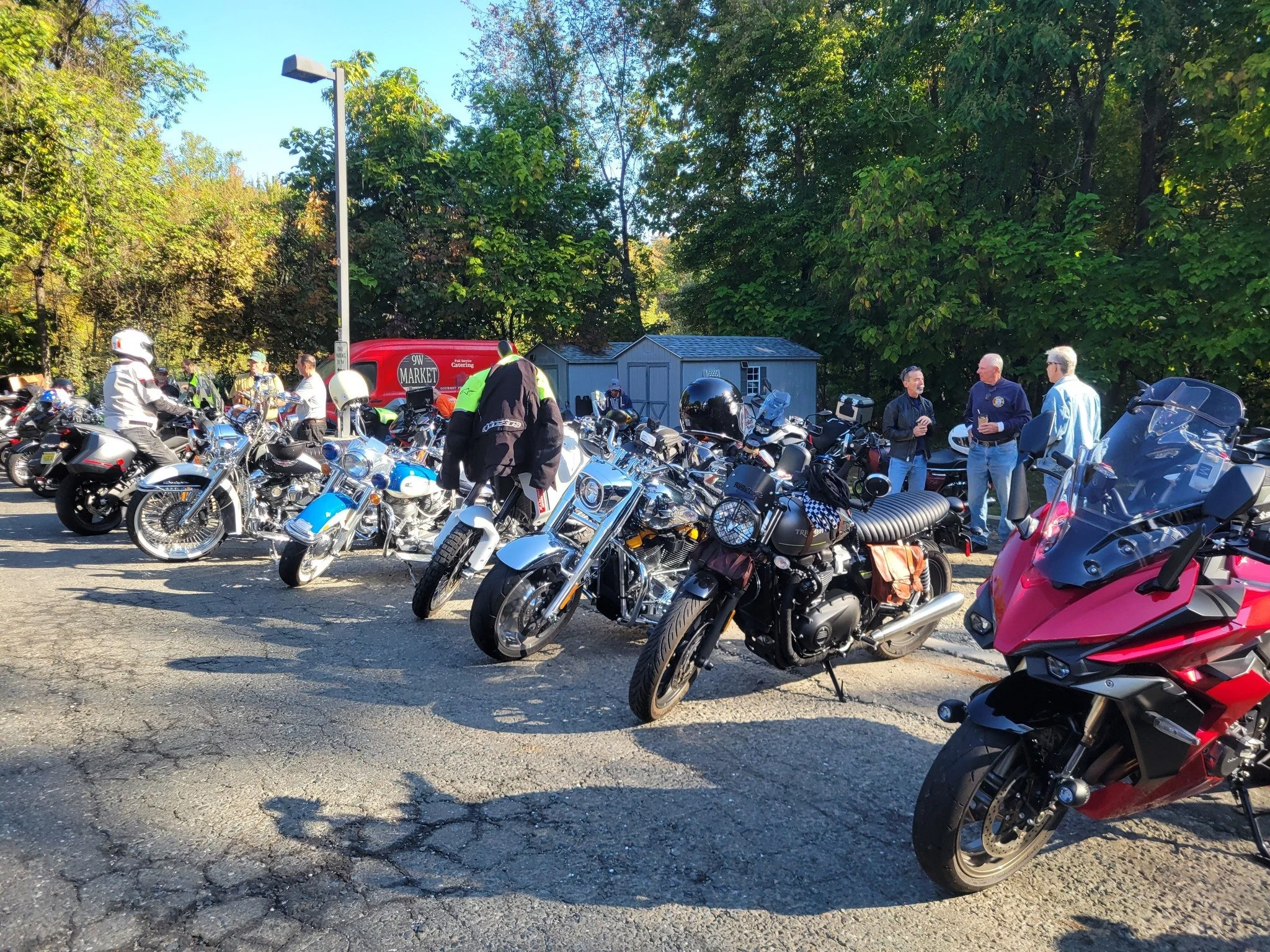Bikes &amp; Breakfast Palisades October fun