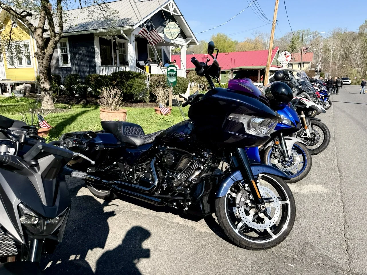Bikes &amp; Breakfast Clifton Fun