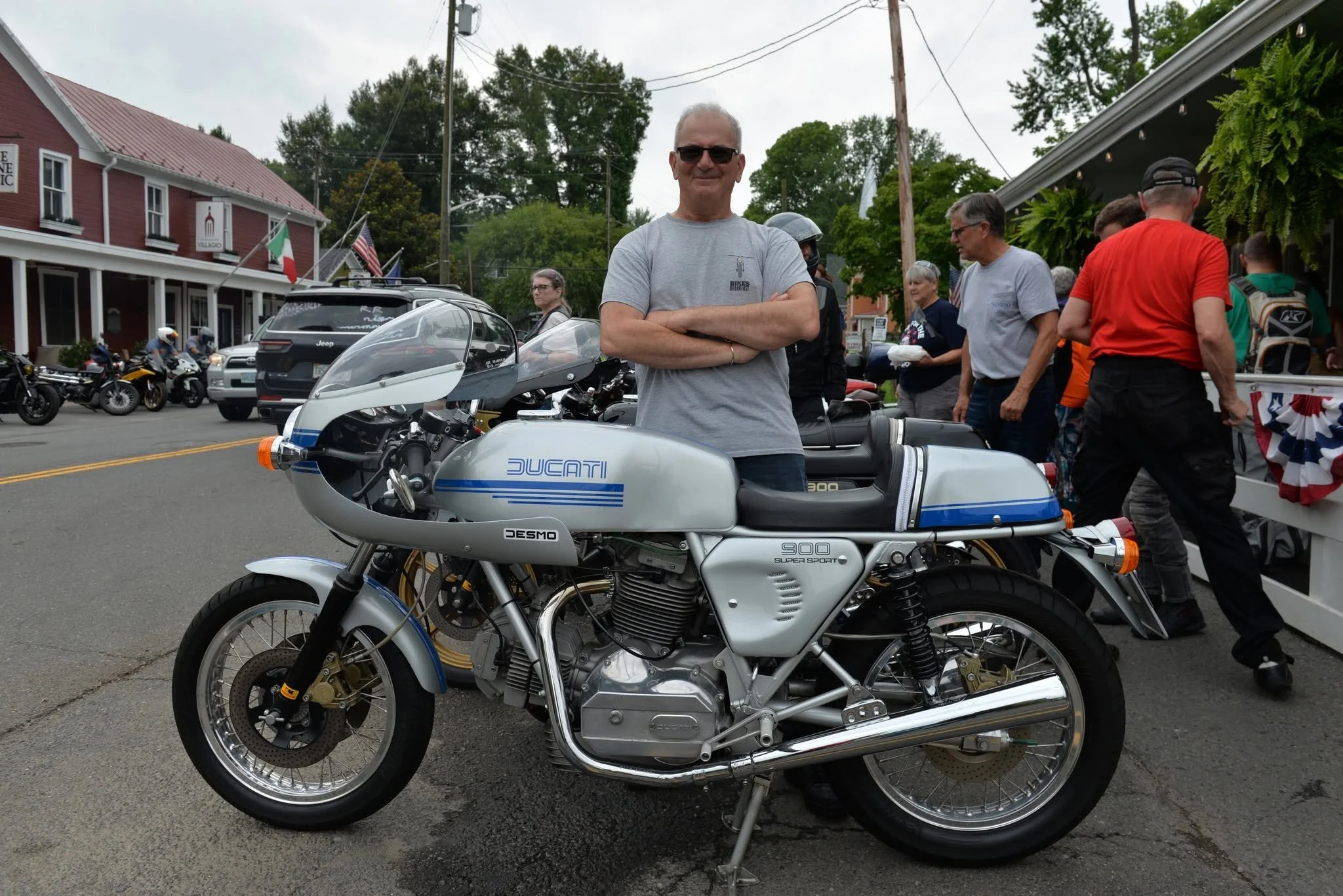 Bikes &amp; Breakfast Clifton 