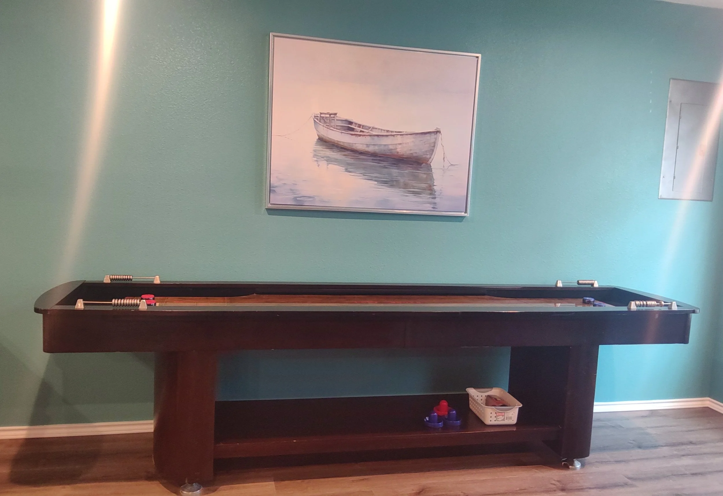 Shuffle board.jpg