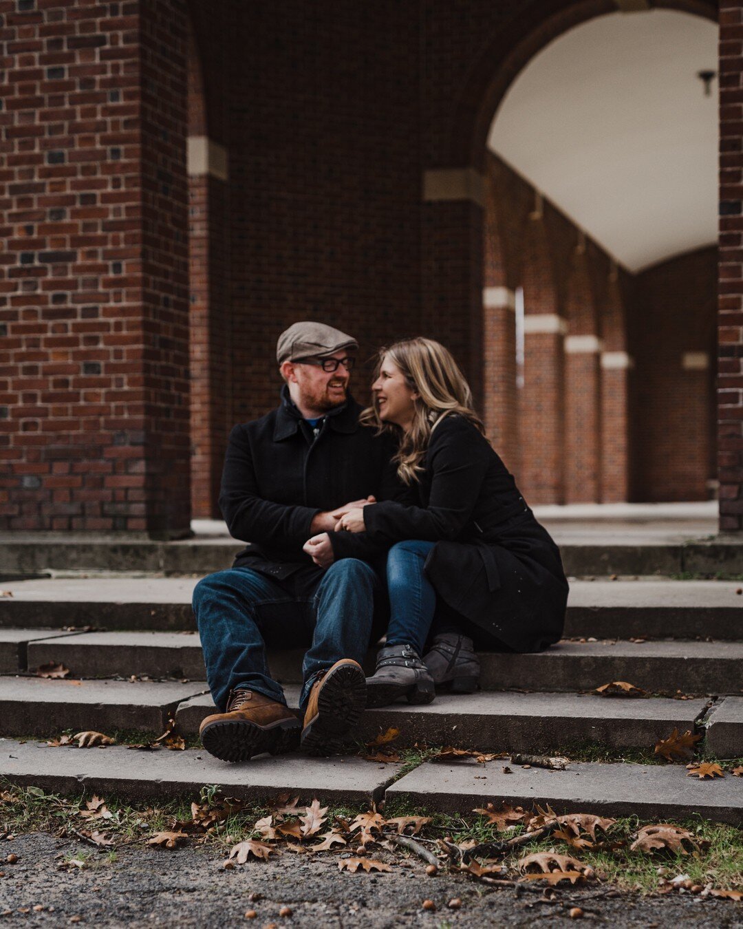 we love a good staircase in front of a good archway with a good couple sitting on it 🍂⠀⠀⠀⠀⠀⠀⠀⠀⠀
.⠀⠀⠀⠀⠀⠀⠀⠀⠀
.⠀⠀⠀⠀⠀⠀⠀⠀⠀
.⠀⠀⠀⠀⠀⠀⠀⠀⠀
.⠀⠀⠀⠀⠀⠀⠀⠀⠀
.⠀⠀⠀⠀⠀⠀⠀⠀⠀
.⠀⠀⠀⠀⠀⠀⠀⠀⠀
#planoly  #portrait #coupleportrait #portraitphotographer #upstateny #upstatenyphotogra