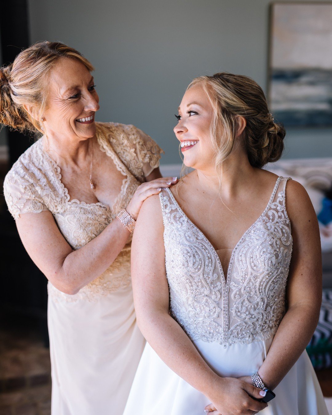 Happy Mother&rsquo;s Day! As a wedding venue, we have the pleasure of meeting so many ❤️MOMS! If you&rsquo;ve gotten married at our property, share a 📸photo of your Mother of the Bride and Mother of the Groom pics to ☀️brighten our timeline this Sun