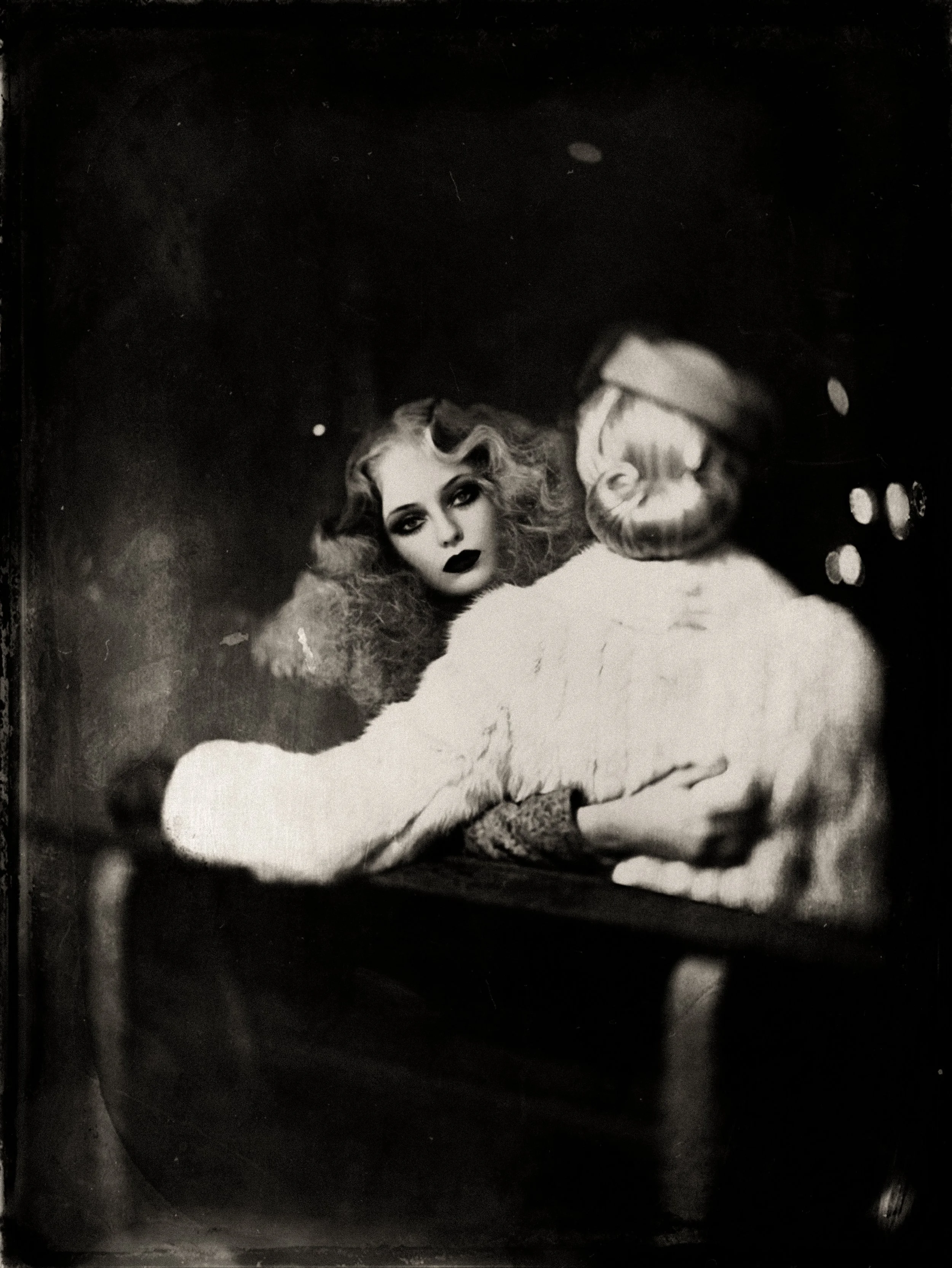 Étreinte, Paris, 2026.