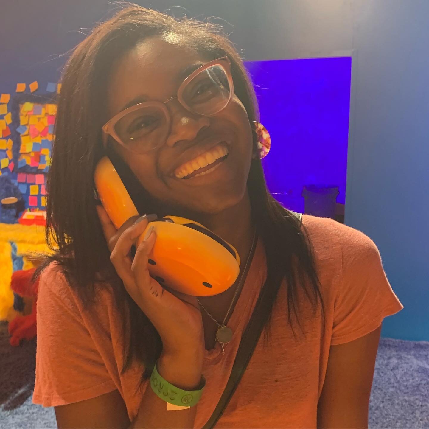 It&rsquo;s a hamburger phone! 🍔 And other oddities while exploring @29rooms.