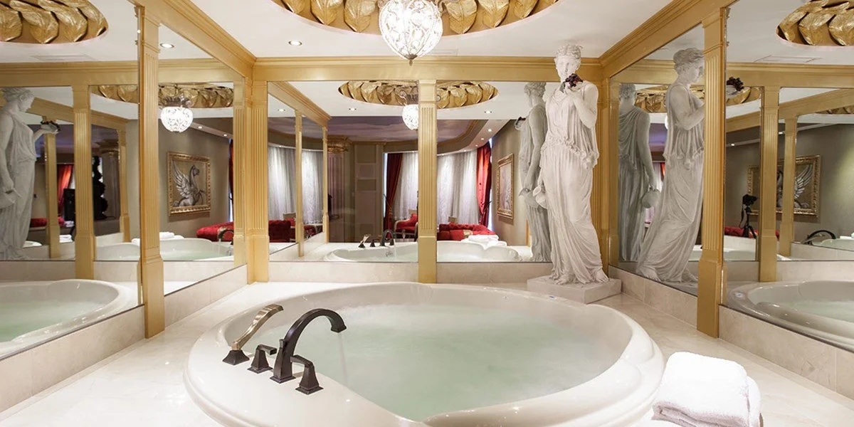 roman-luxury-theme-banner-1.jpg