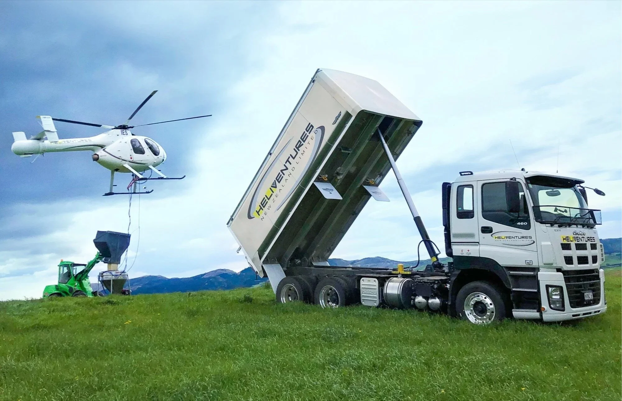 Heliventures+-+Oamaru+-+6x4+Isuzu+Alloy+Body+Setup+copy-2000px.jpg