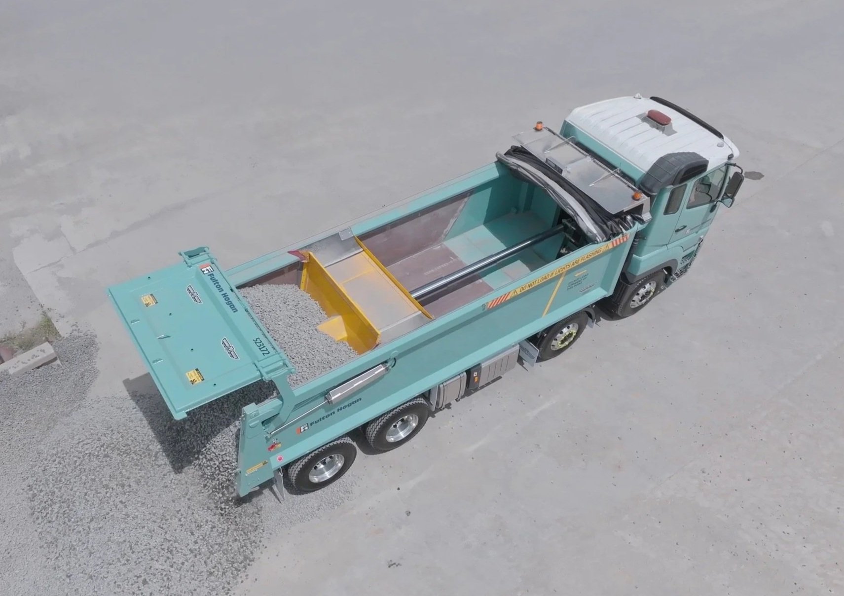 FH Ejector Truck - 02 copy-JPG.jpg