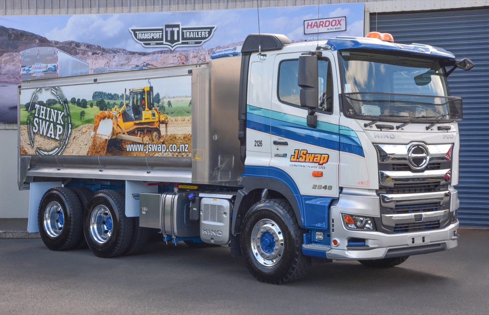 J. Swap Contractors - Matamata - 6x4 Hino 700 with Alloy Body e copy-JPG copy-2000px.jpg
