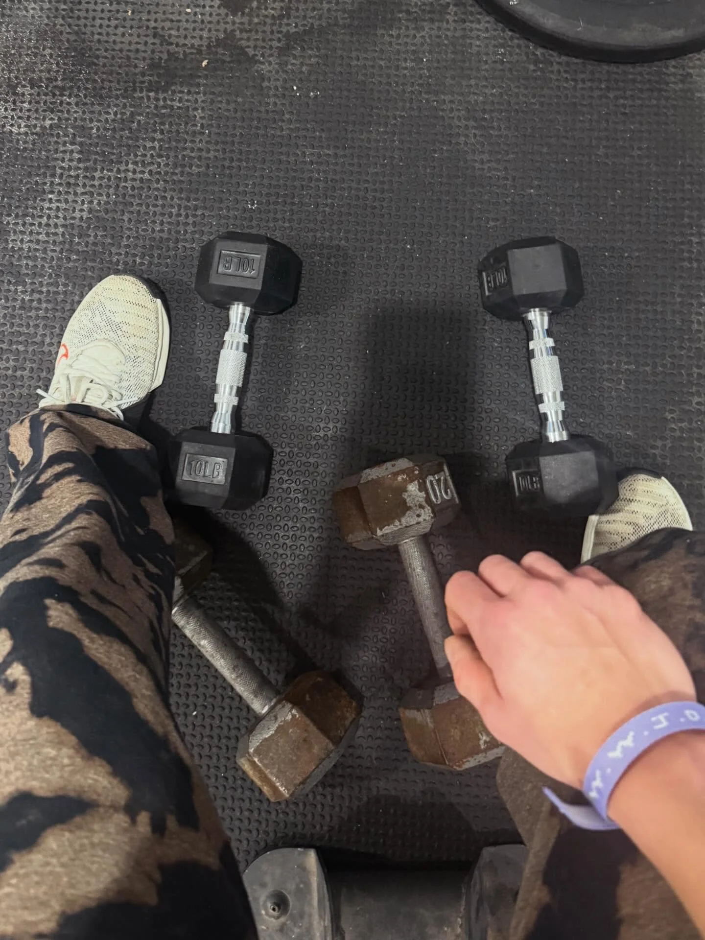 Things I hope you remember before you train today:
-your outfit doesn&rsquo;t have to match 
-your hair doesn&rsquo;t have to be in a perfect slick back bun
-you don&rsquo;t have to take any videos of your training to post 
-you can show up for yours