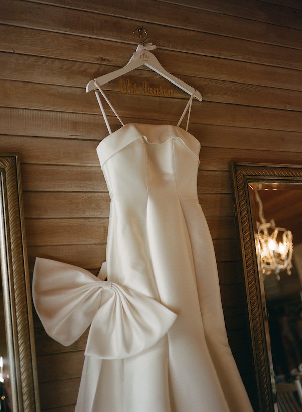 Modern Wedding Dress at Cape Horn Estate