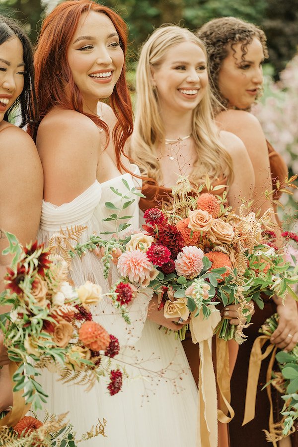 Fall Wedding Bouquets in Terracotta &amp; Rust