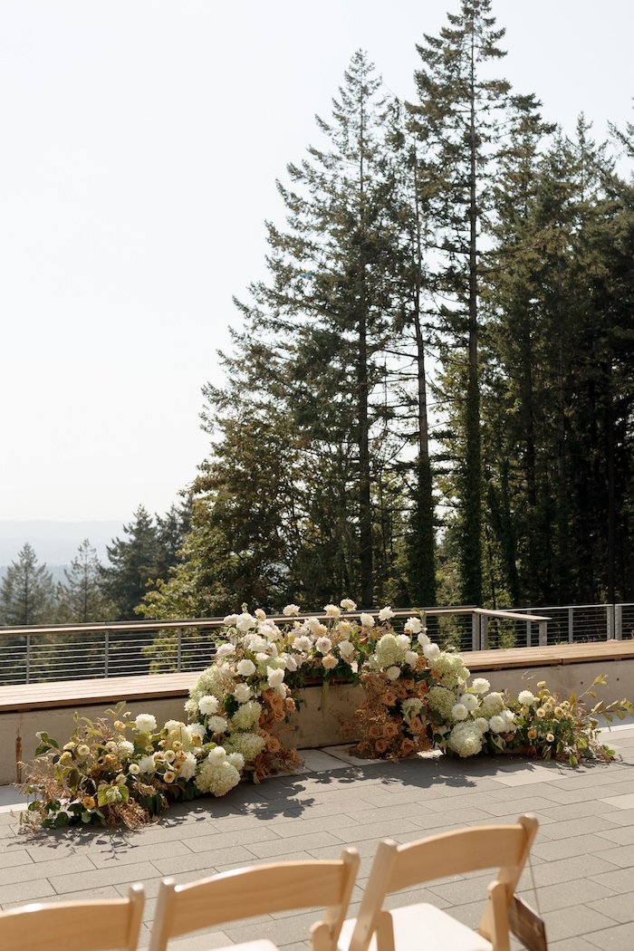 Neutral Ceremony Wedding Flowers at Amaterra Winery